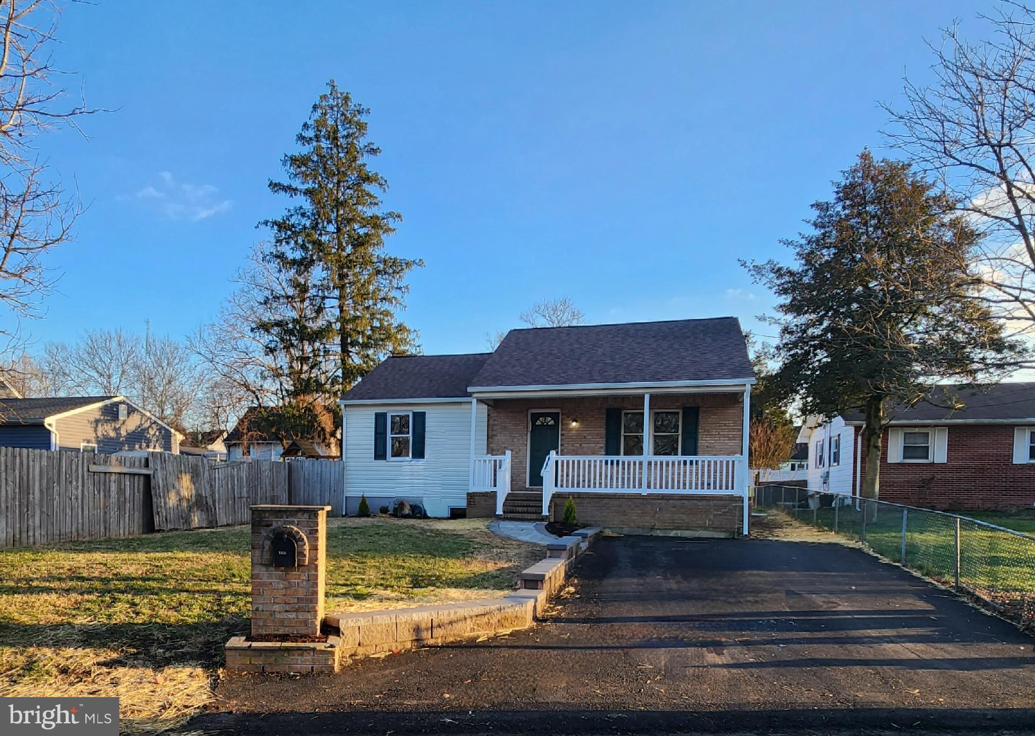 SOLLEY HEIGHTS - Residential