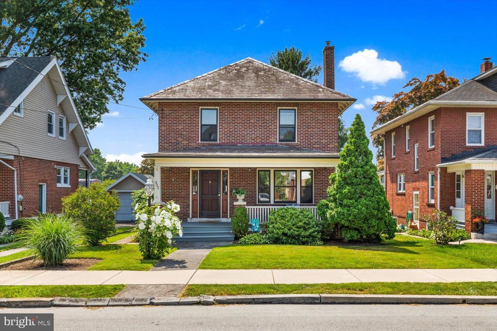 Photo of 932 CHESTNUT ST, COLUMBIA, PA 17512 (MLS # PALA2038078)