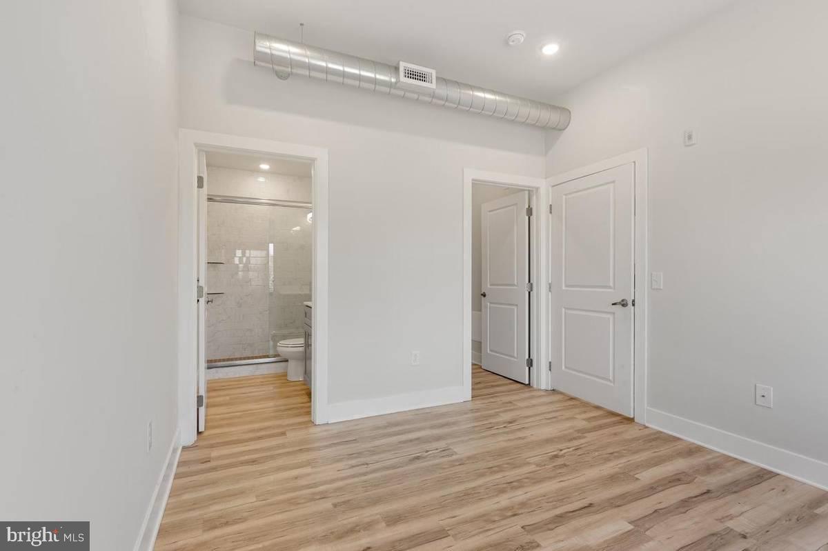 EAST KENSINGTON - Residential Lease