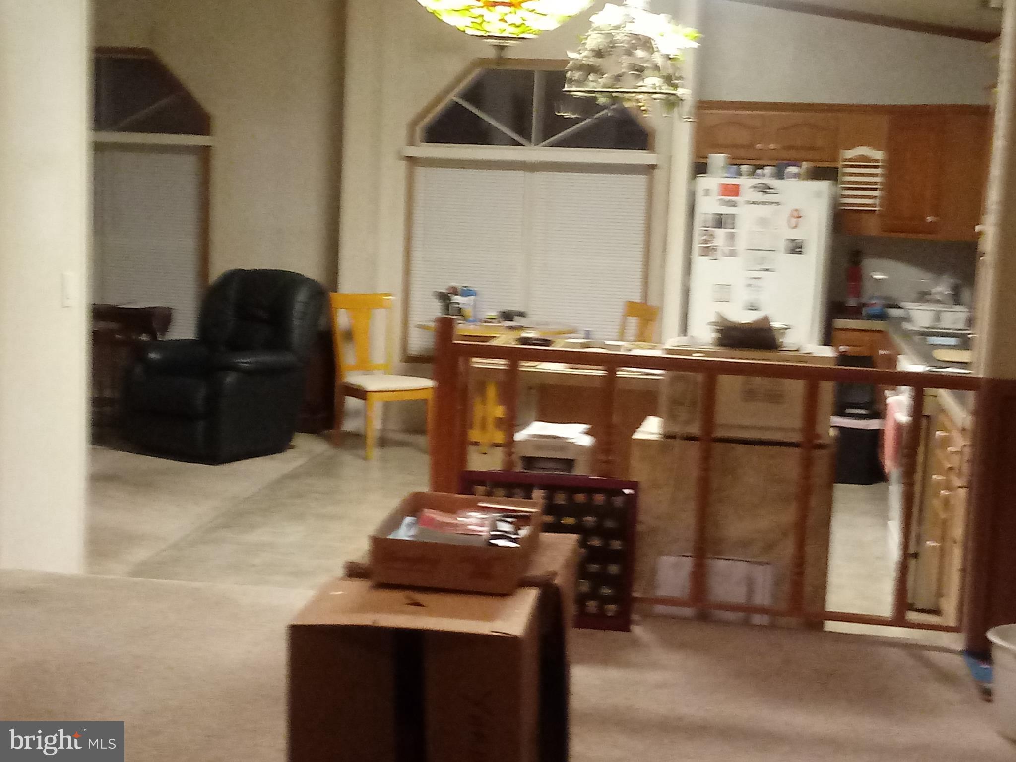 MAYBELLE MANOR - Residential