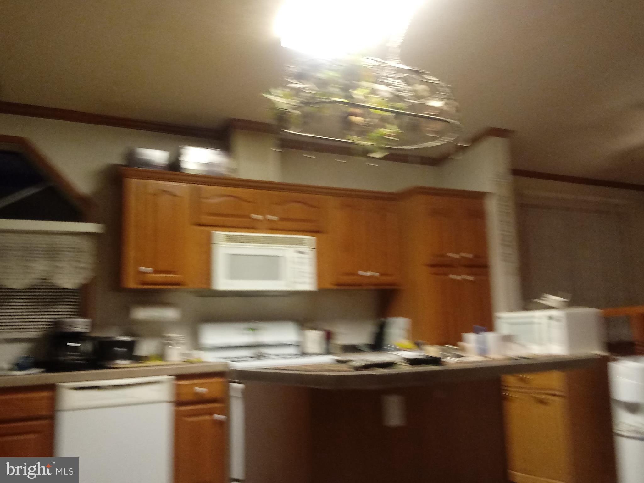 MAYBELLE MANOR - Residential