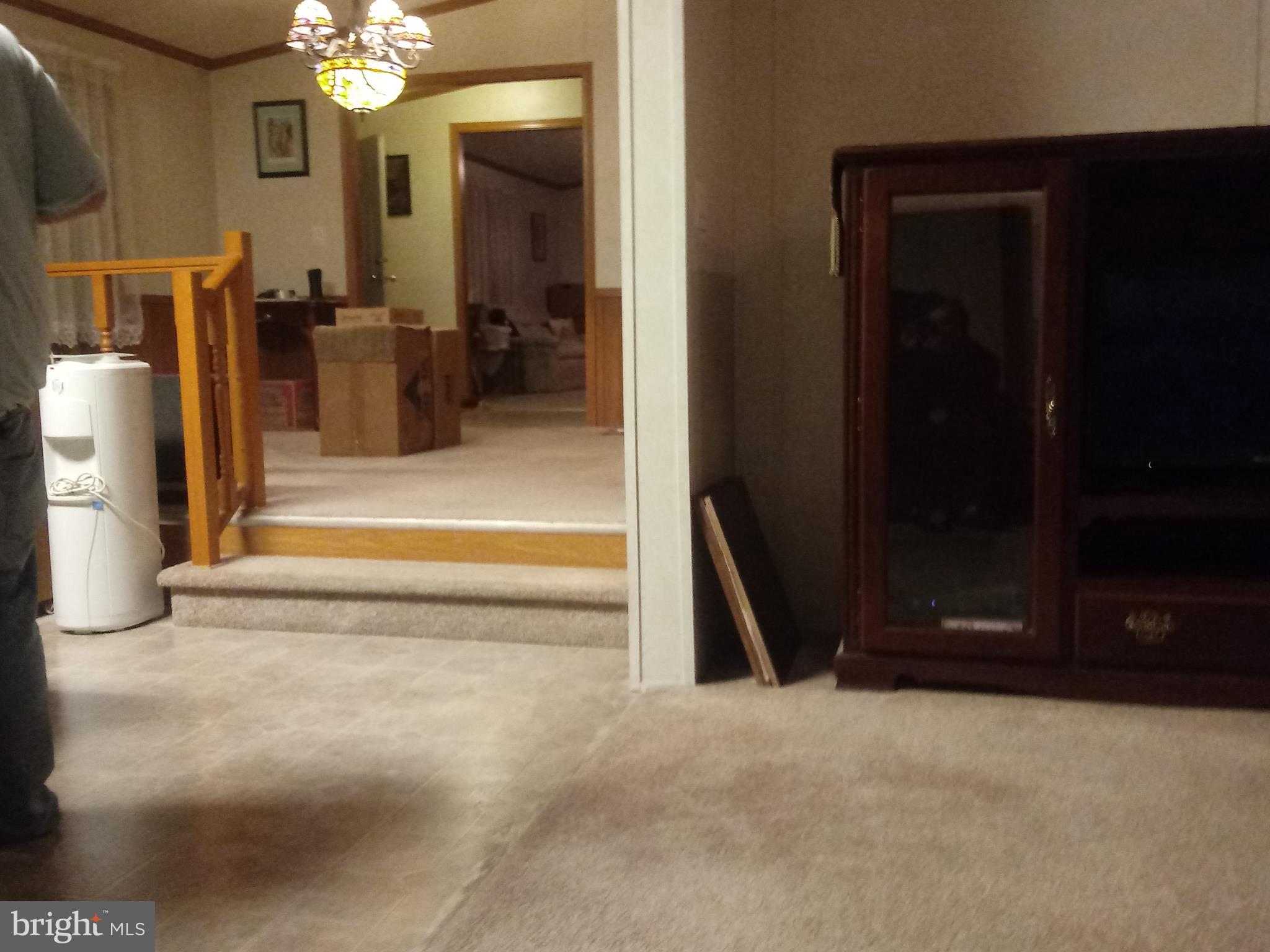 MAYBELLE MANOR - Residential