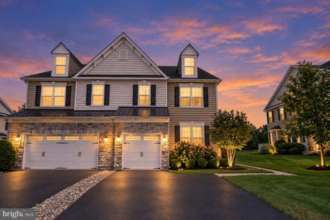 Townhouse For Sale - 356 W Boulder Dr<br/> CHALFONT, PA 18914