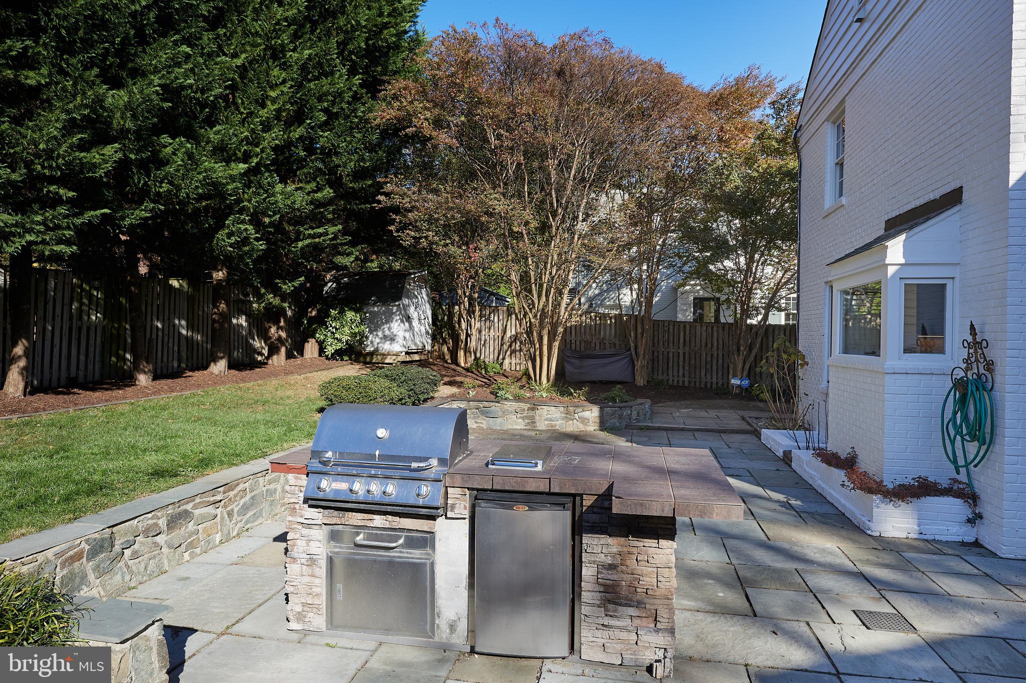 CHEVY CHASE - Residential Lease