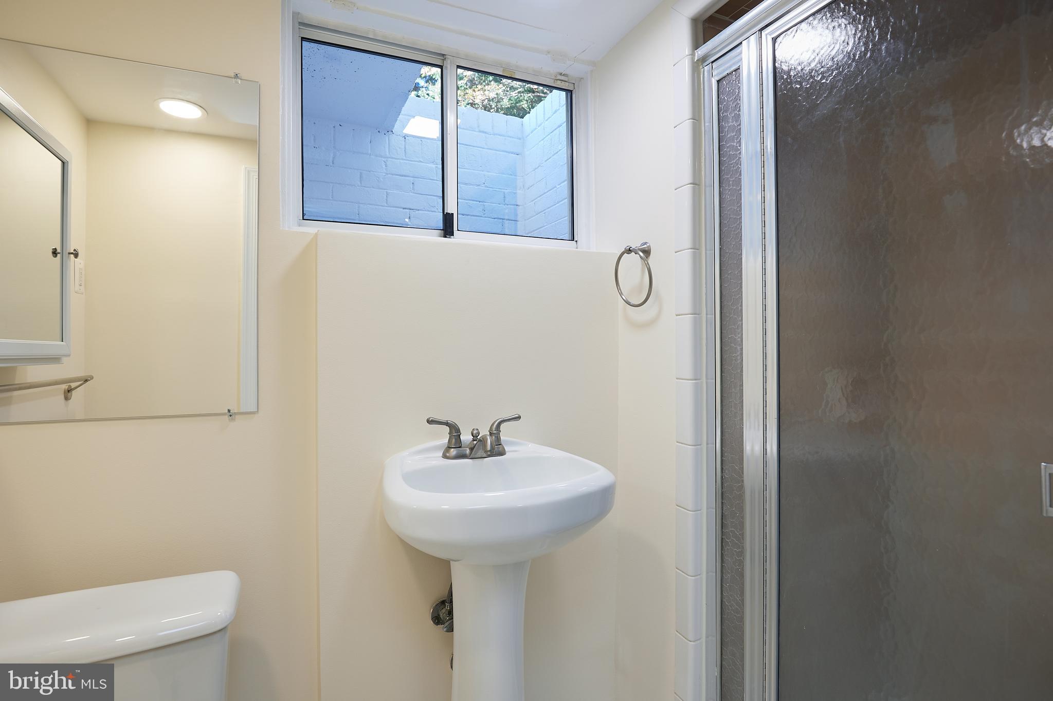 CHEVY CHASE - Residential Lease