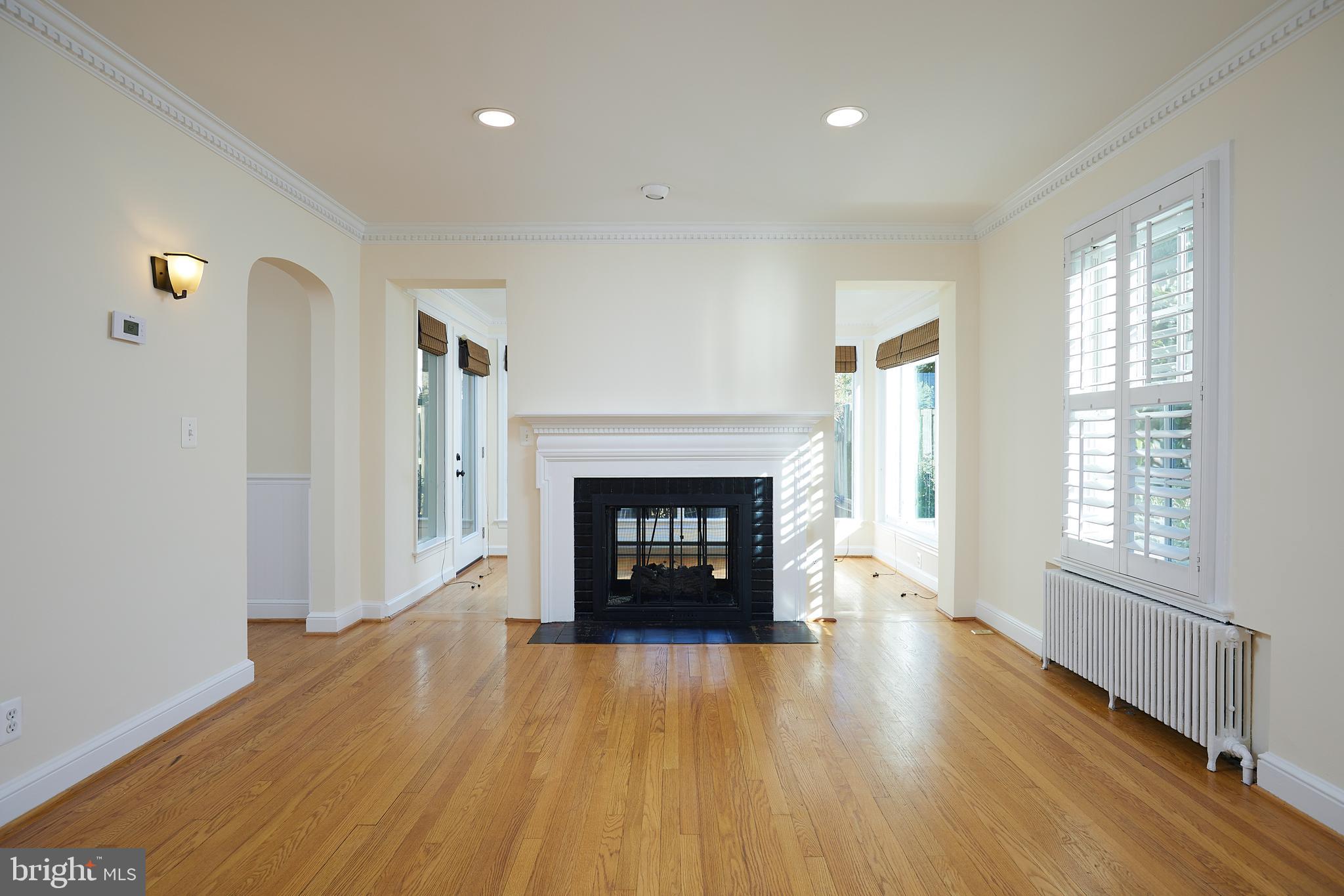 CHEVY CHASE - Residential Lease