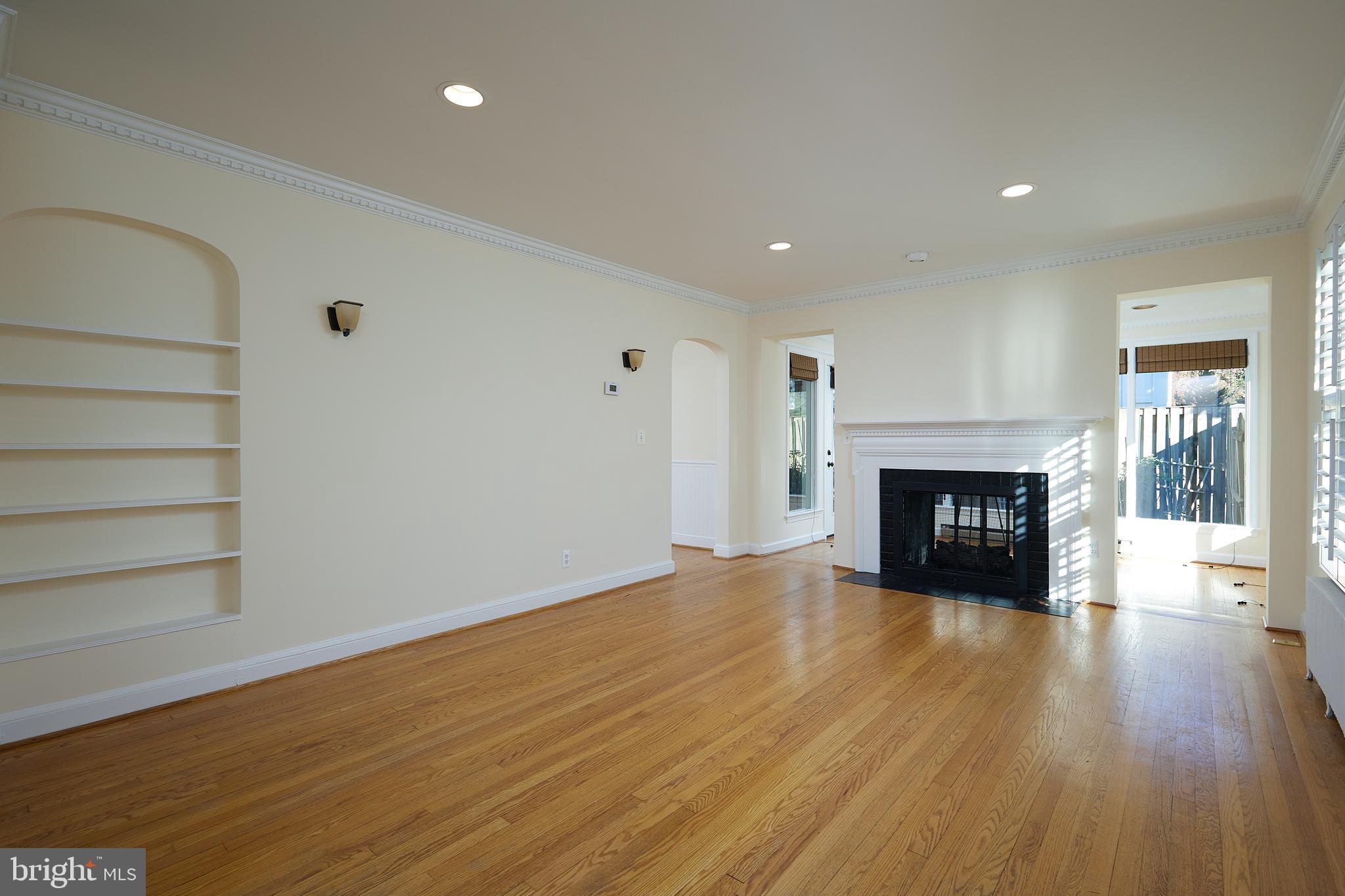 CHEVY CHASE - Residential Lease