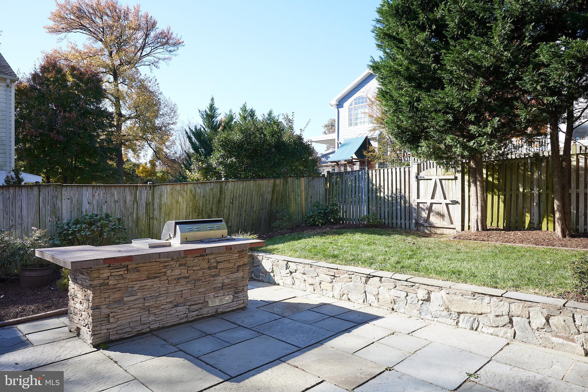 CHEVY CHASE - Residential Lease