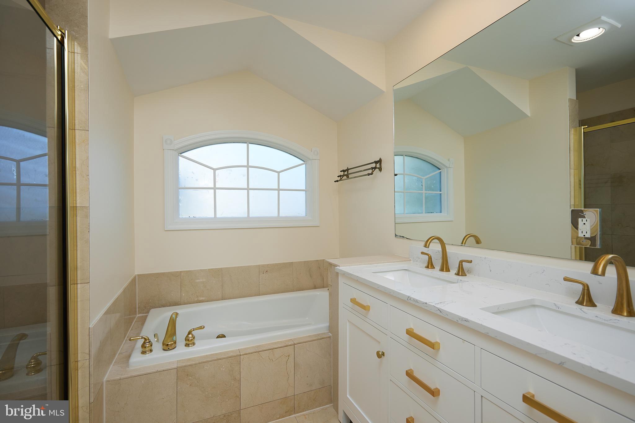 CHEVY CHASE - Residential Lease