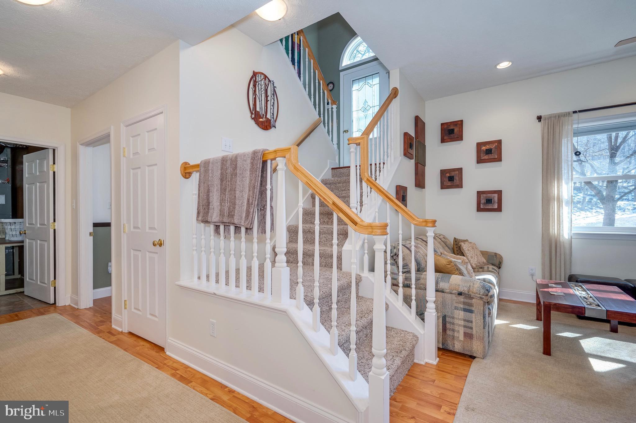 MEADOW HILLS - Residential