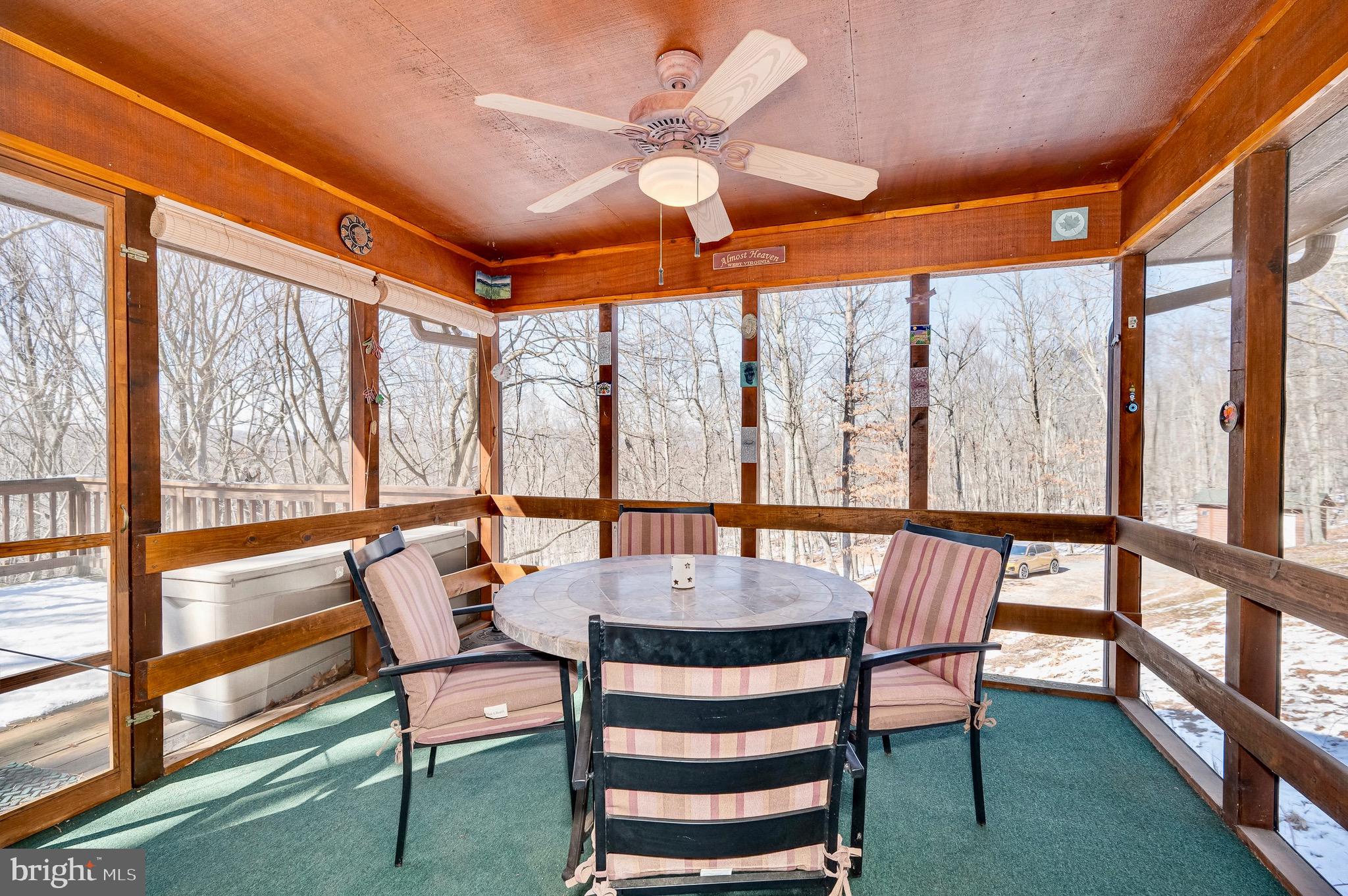 MEADOW HILLS - Residential