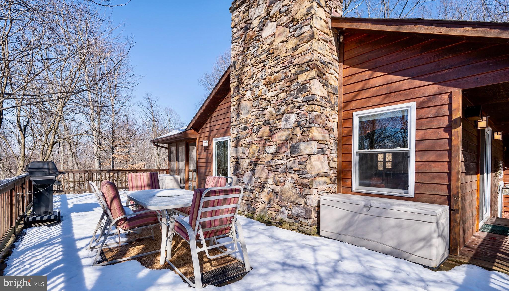 MEADOW HILLS - Residential