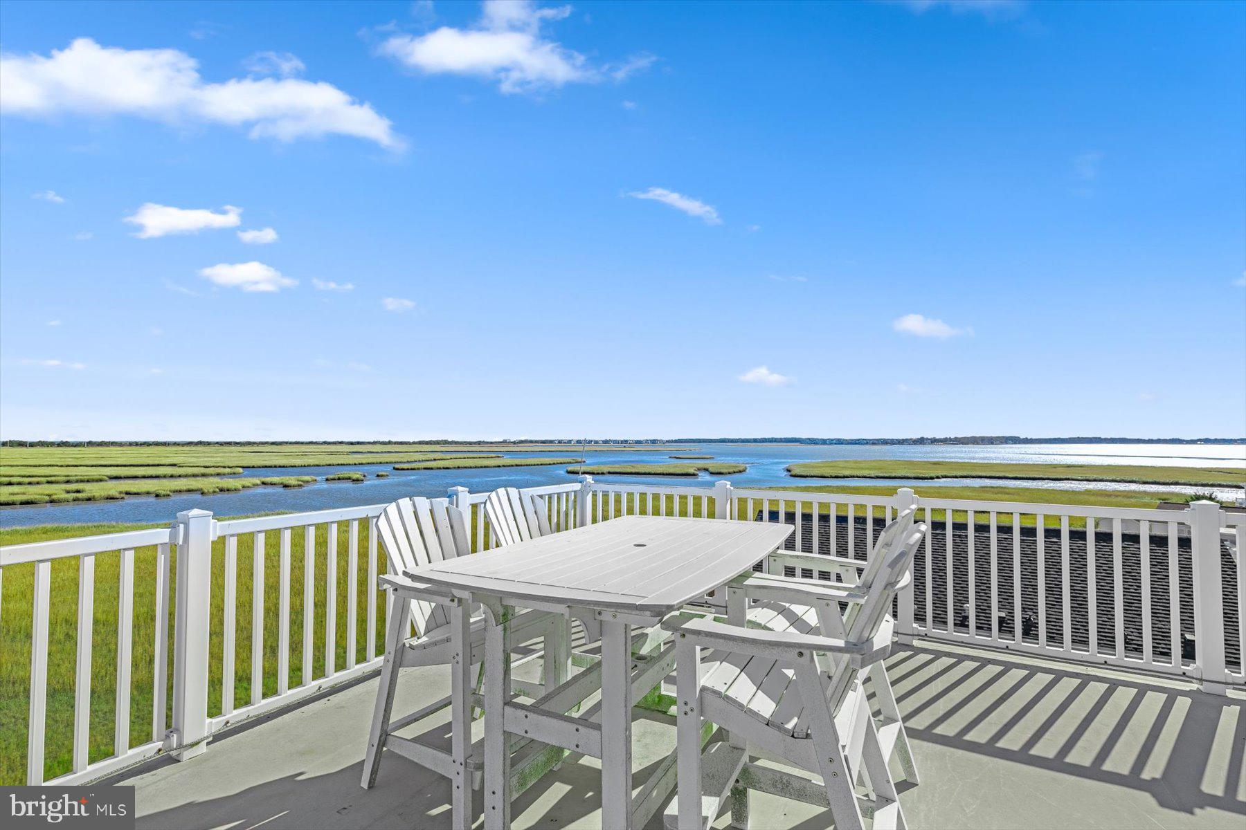 SOUTH SHORES - Residential