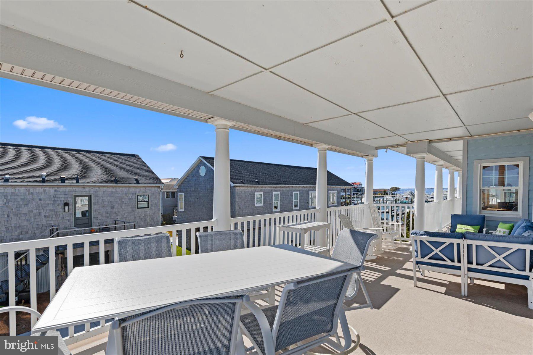 SOUTH SHORES - Residential