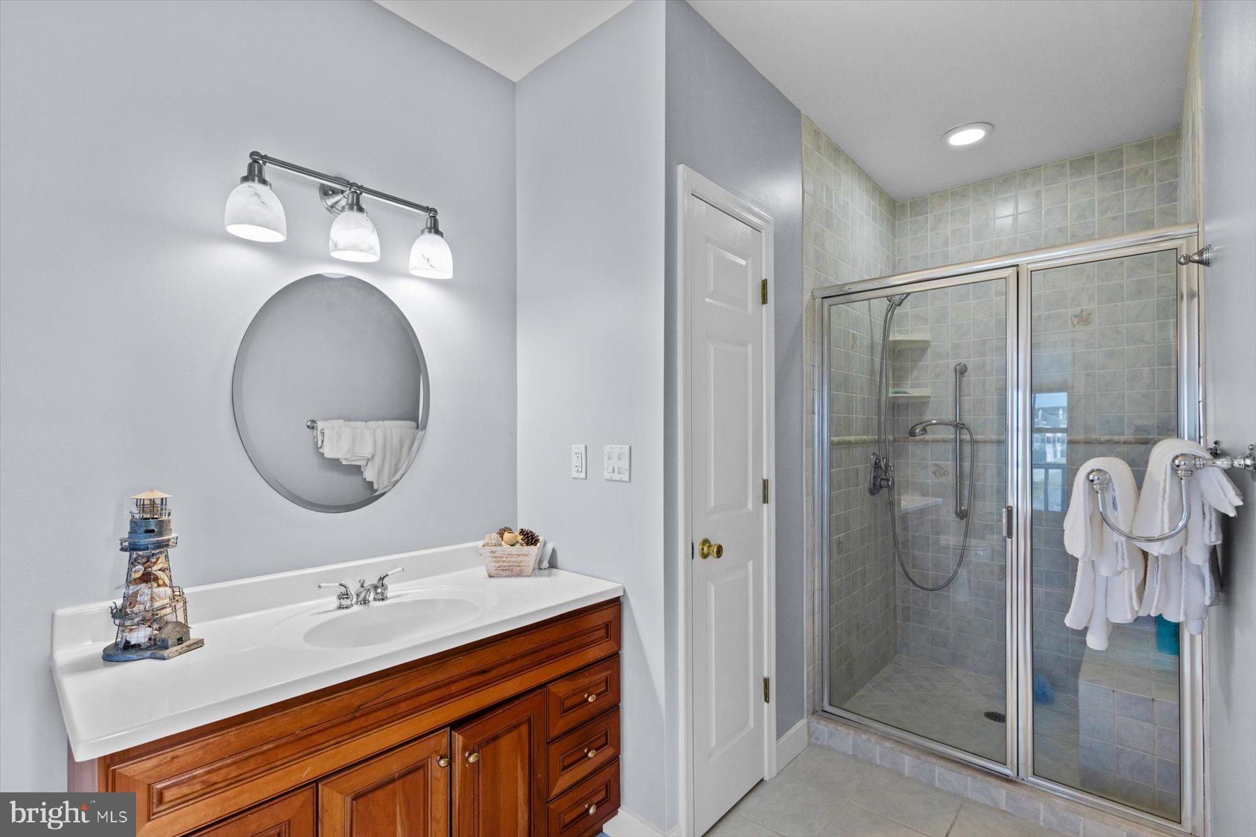 SOUTH SHORES - Residential