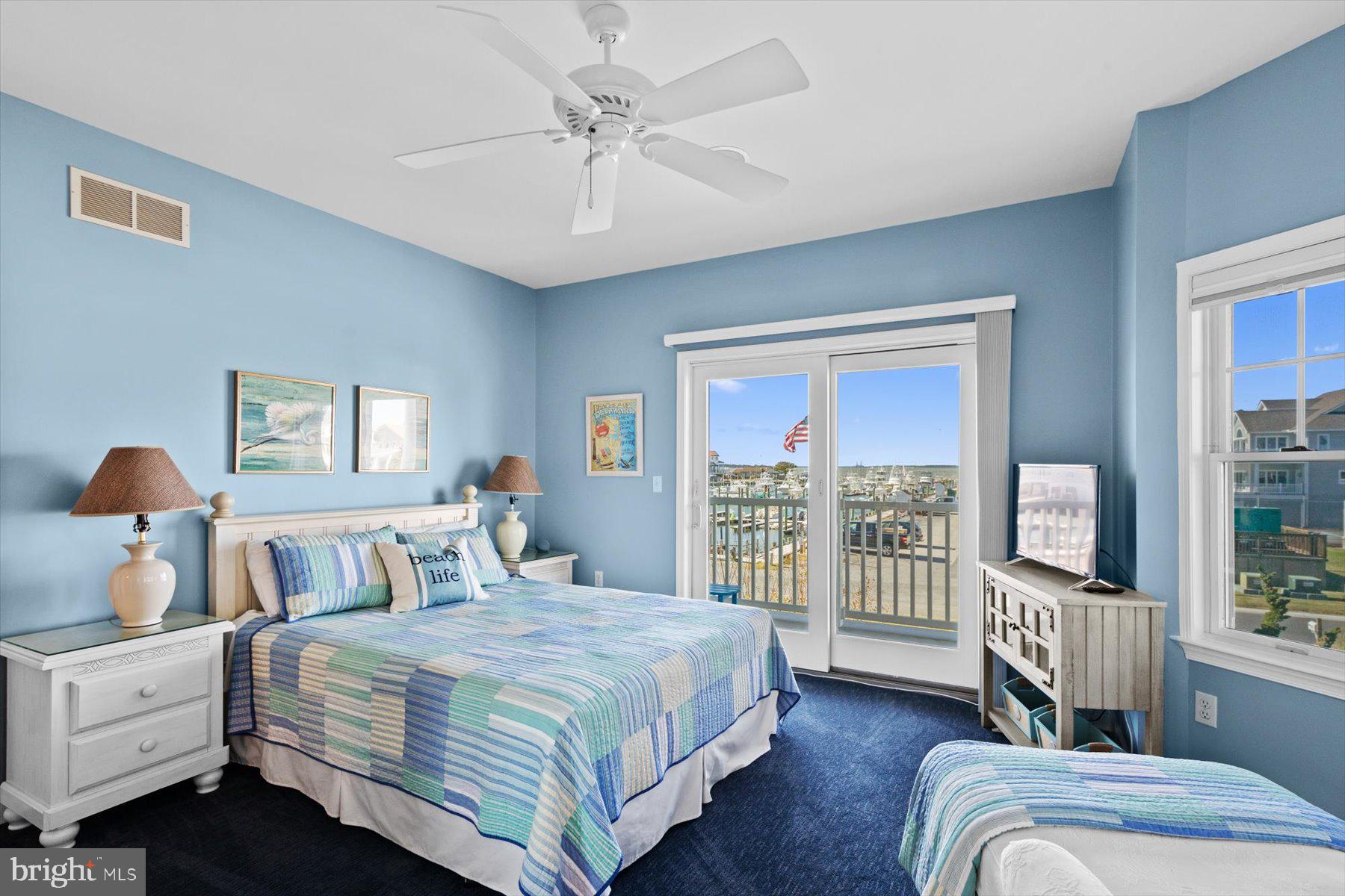 SOUTH SHORES - Residential