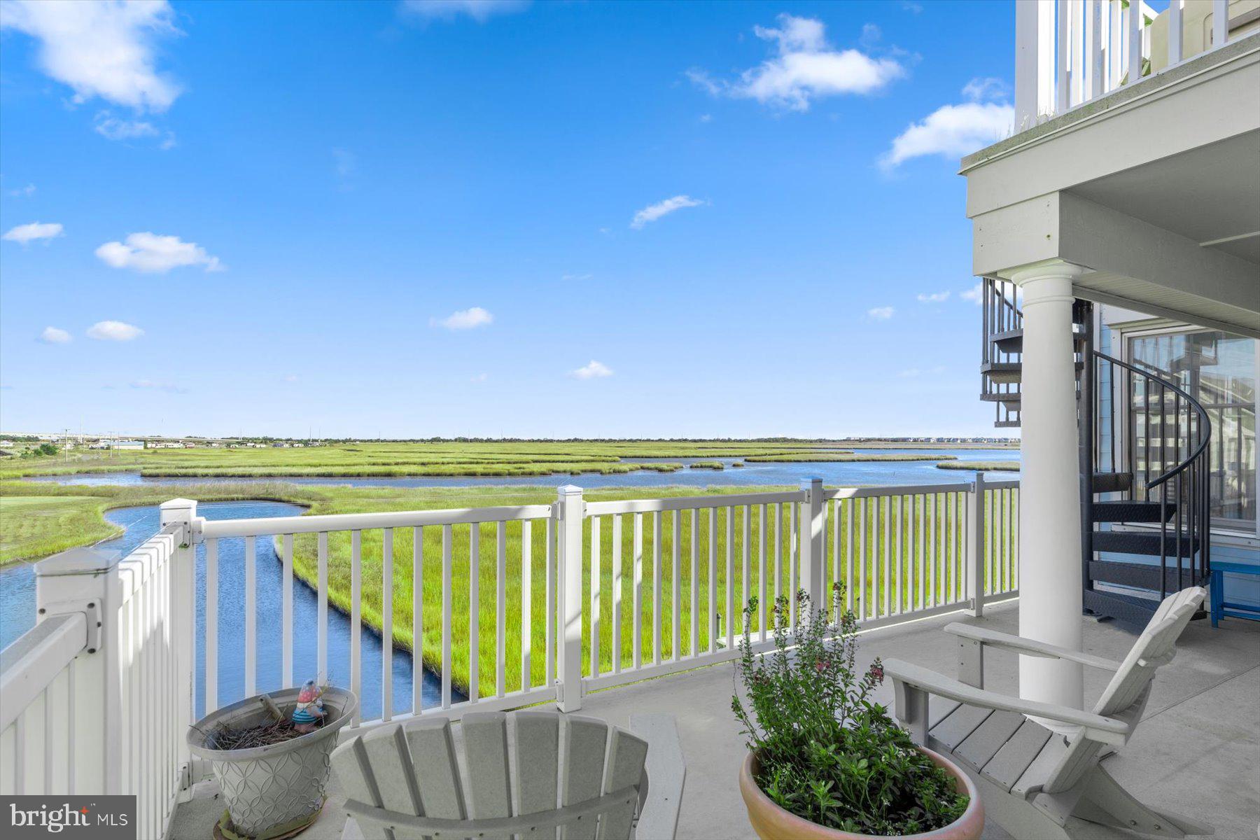 SOUTH SHORES - Residential