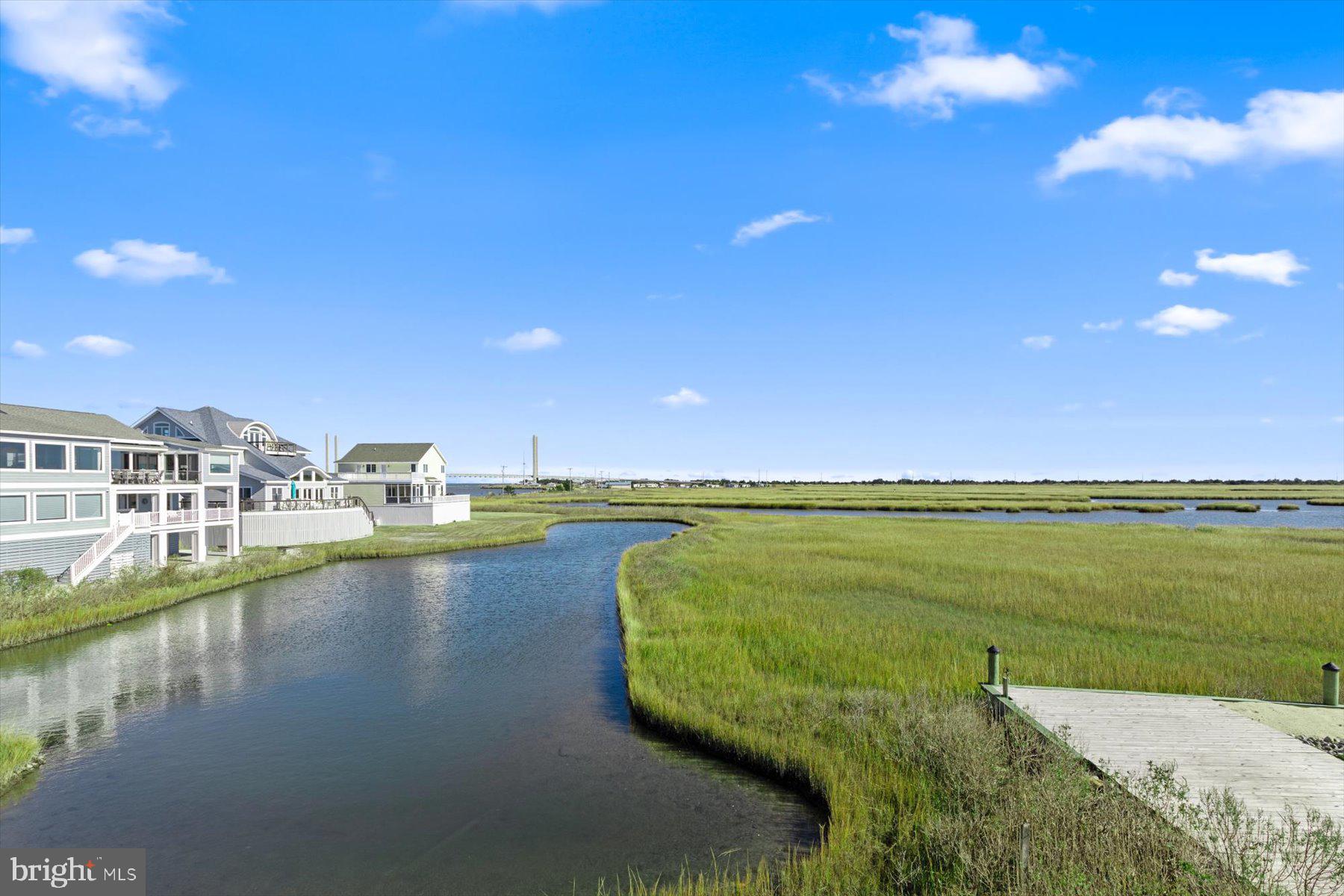 SOUTH SHORES - Residential