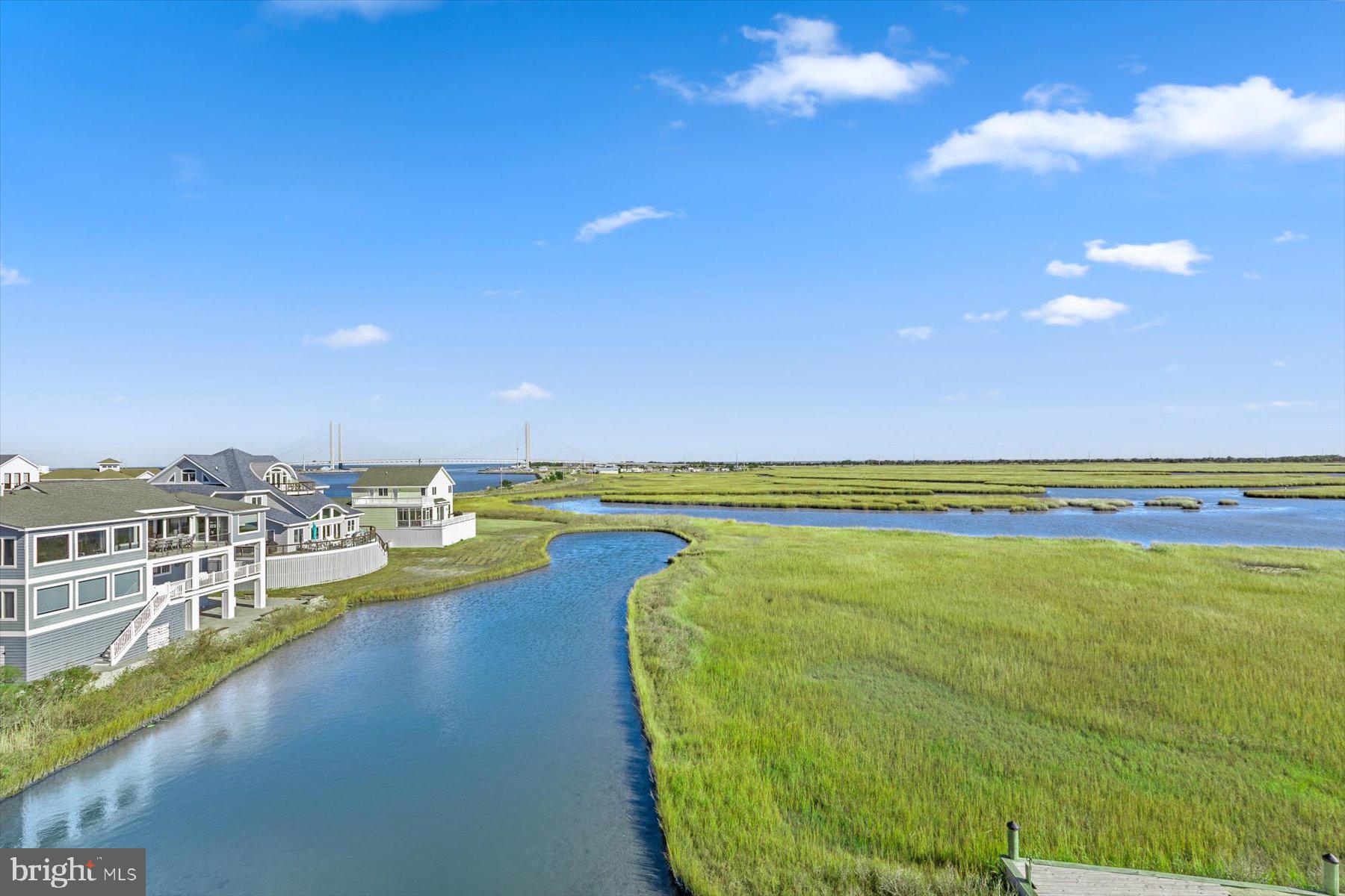 SOUTH SHORES - Residential