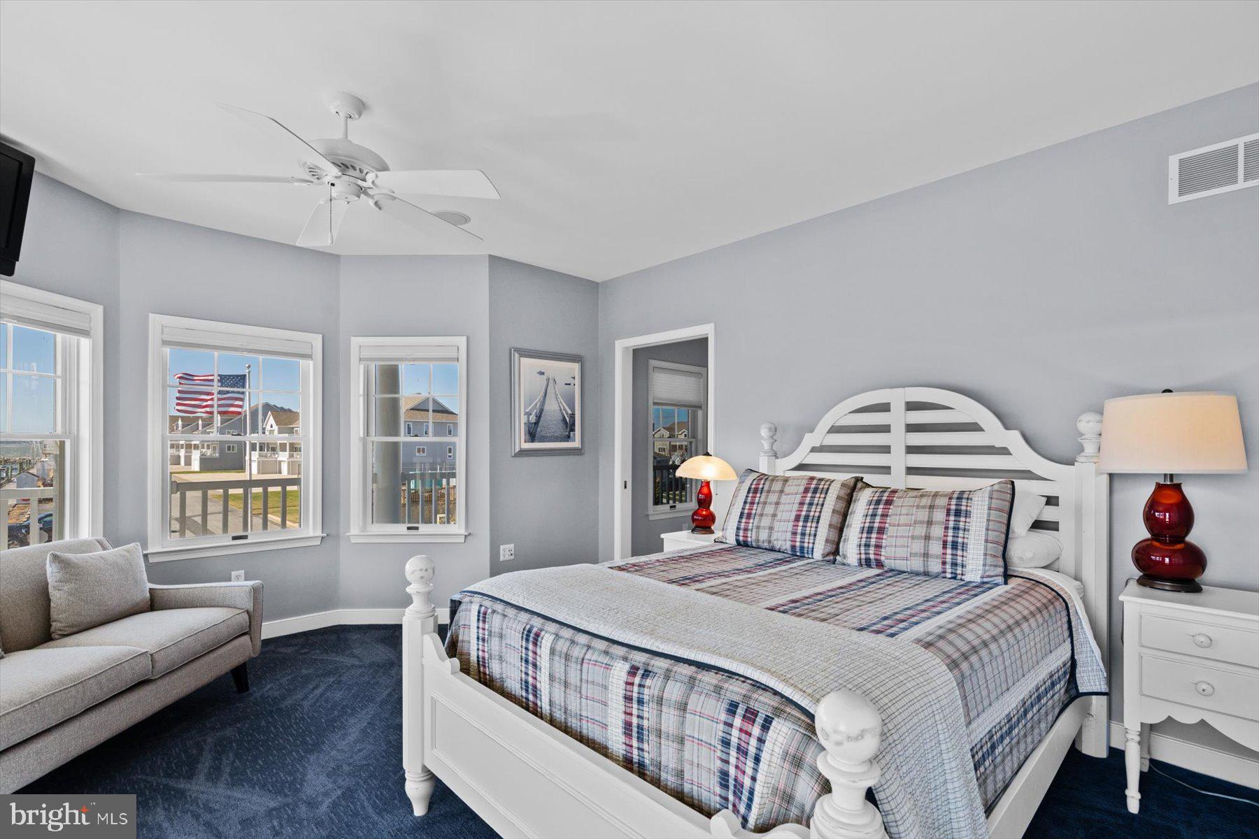 SOUTH SHORES - Residential