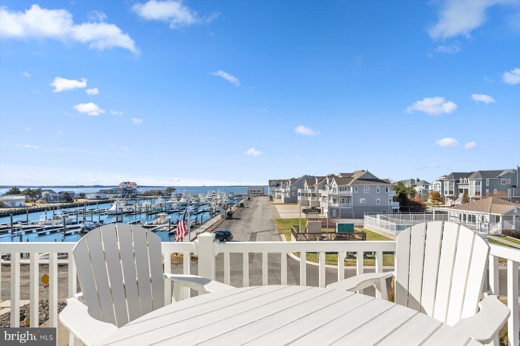 SOUTH SHORES - Residential