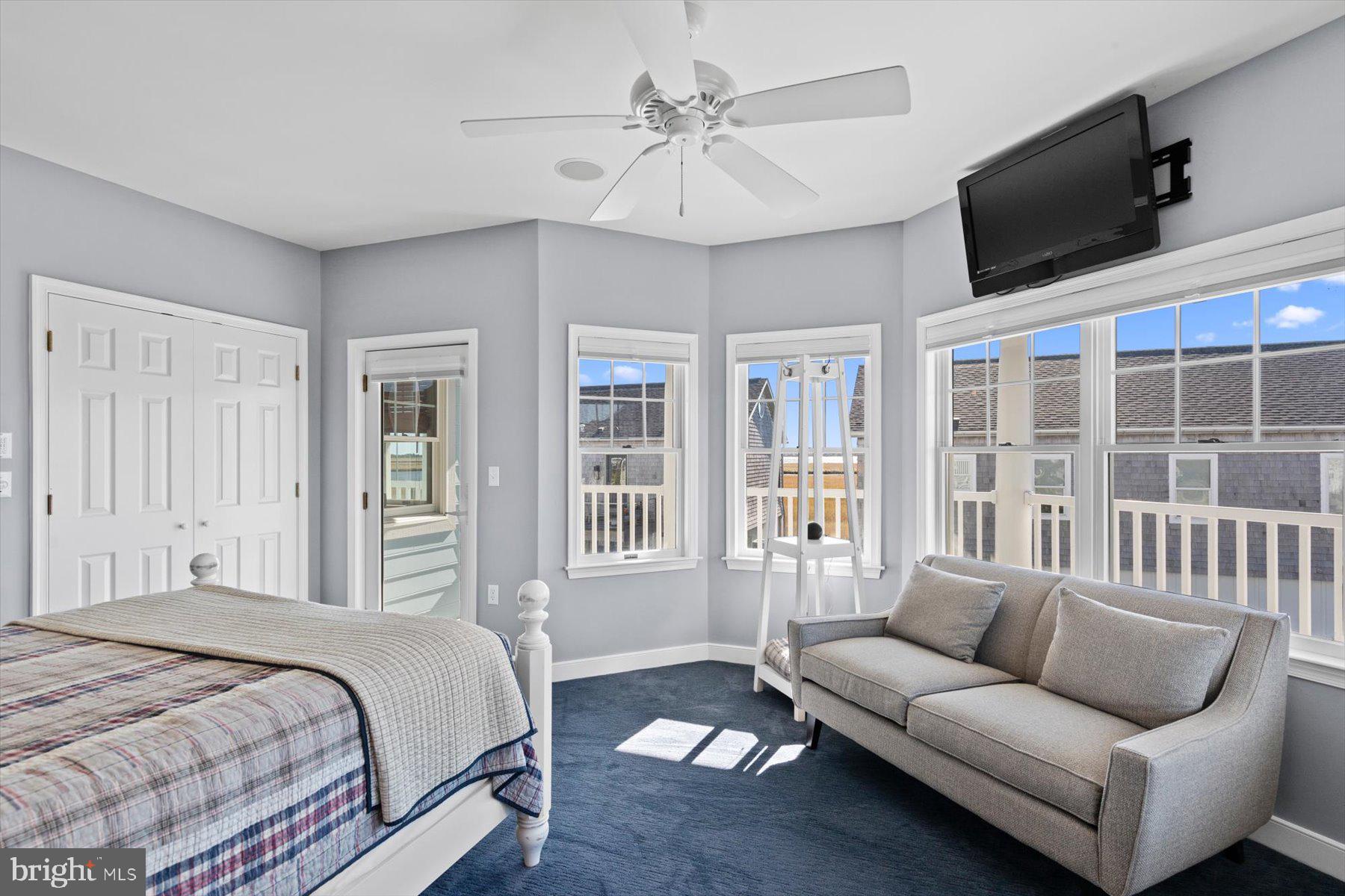 SOUTH SHORES - Residential