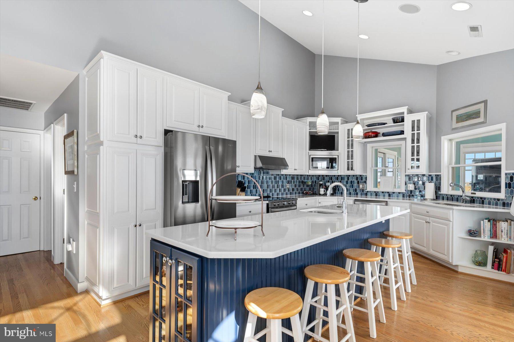 SOUTH SHORES - Residential