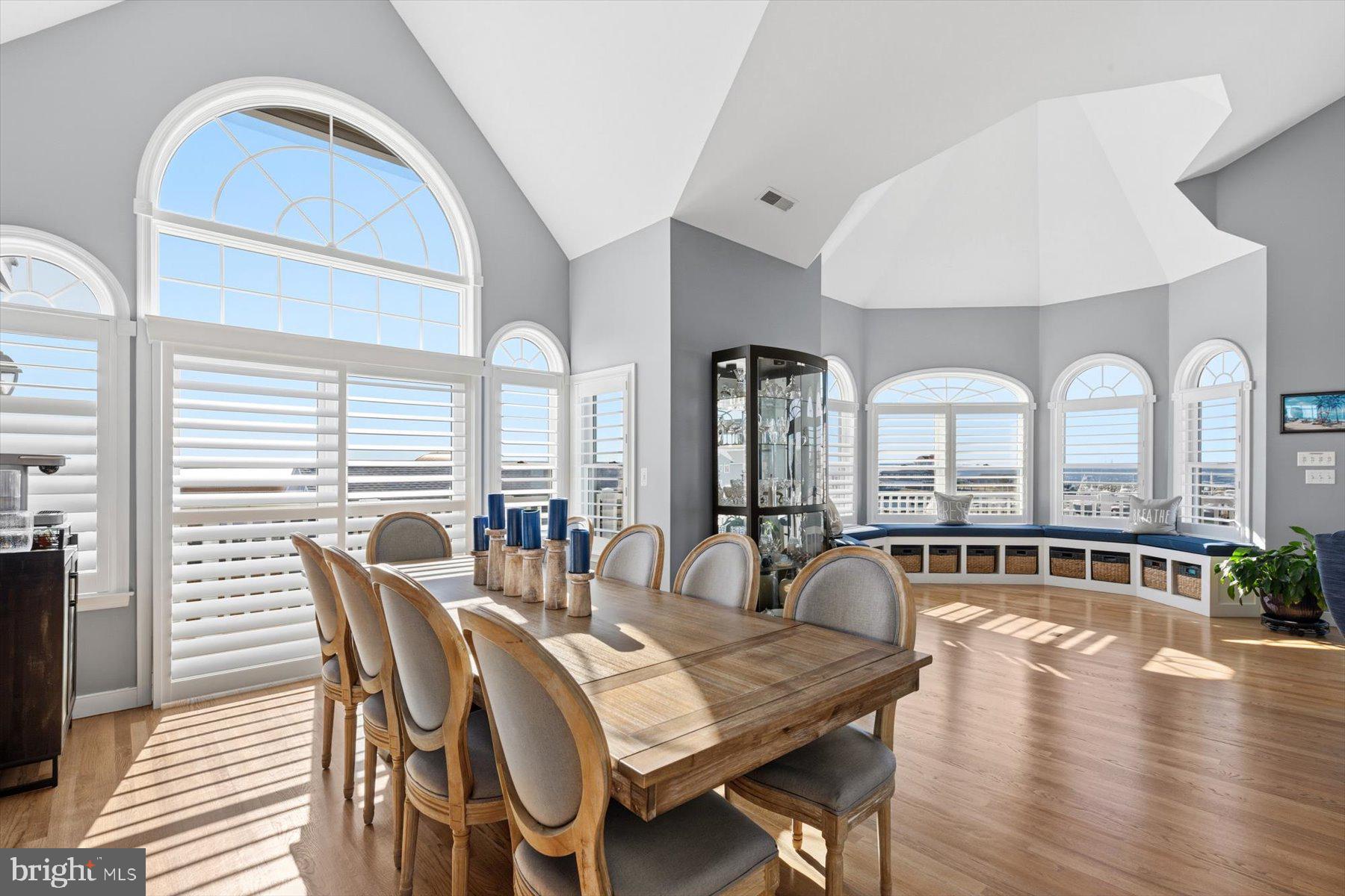 SOUTH SHORES - Residential