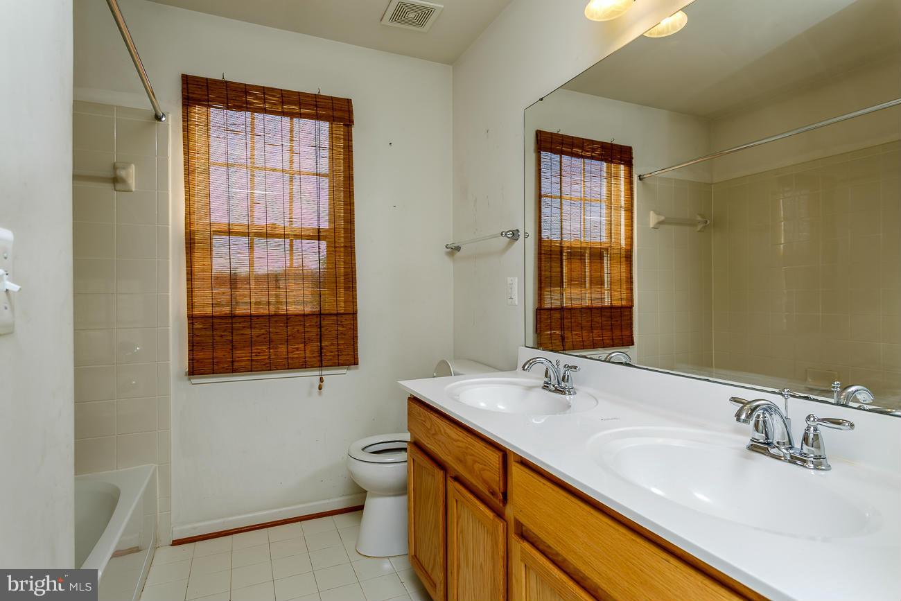 BROAD CREEK ESTATES - Residential