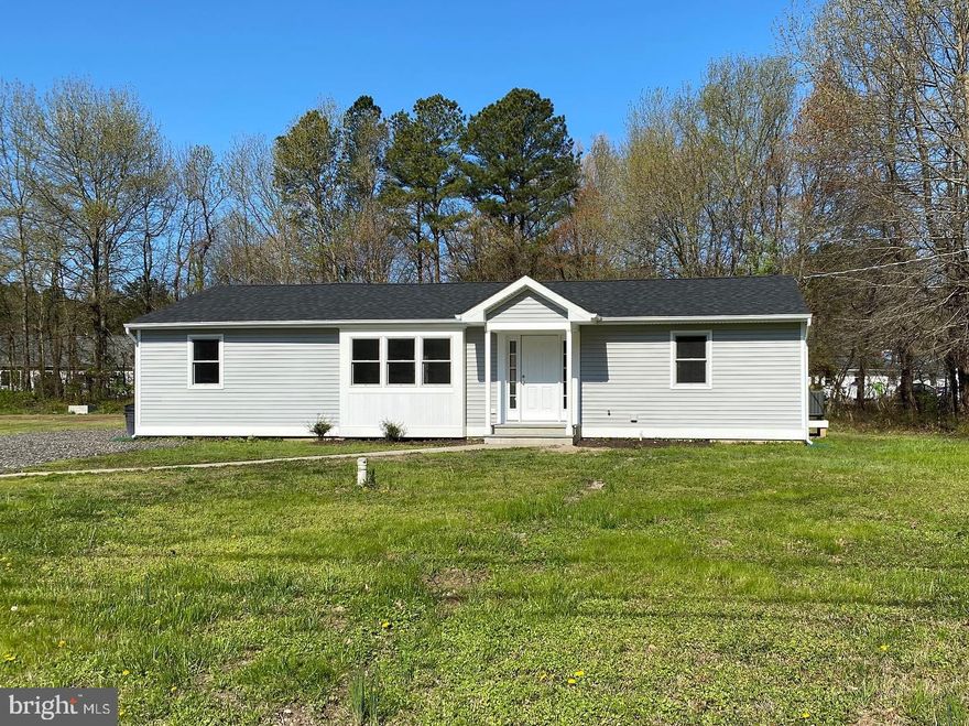 Complete renovation!! Beautiful open floor plan to dining room, living room, and kitchen. 3 large bedrooms including a walk-in closet and master bathroom. Brand new everything.. roof, hvac, hot water heater, appliances, flooring, cabinets, upgraded counter tops, bathrooms, and more! This home sits in a quiet cul-de-sac on .57 acres and has a nice patio to enjoy the beautiful weather!