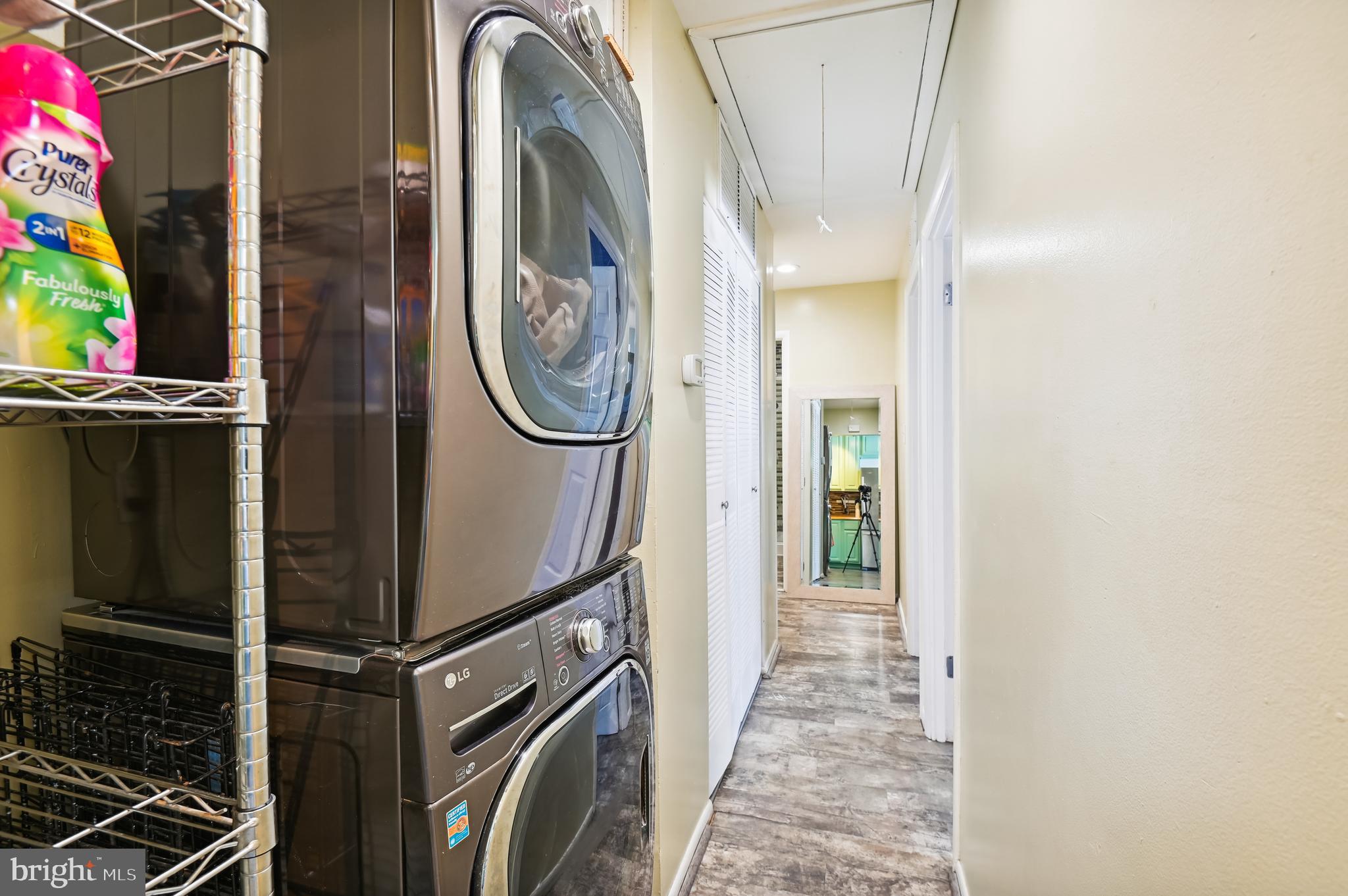 LANDSDOWNE - Residential