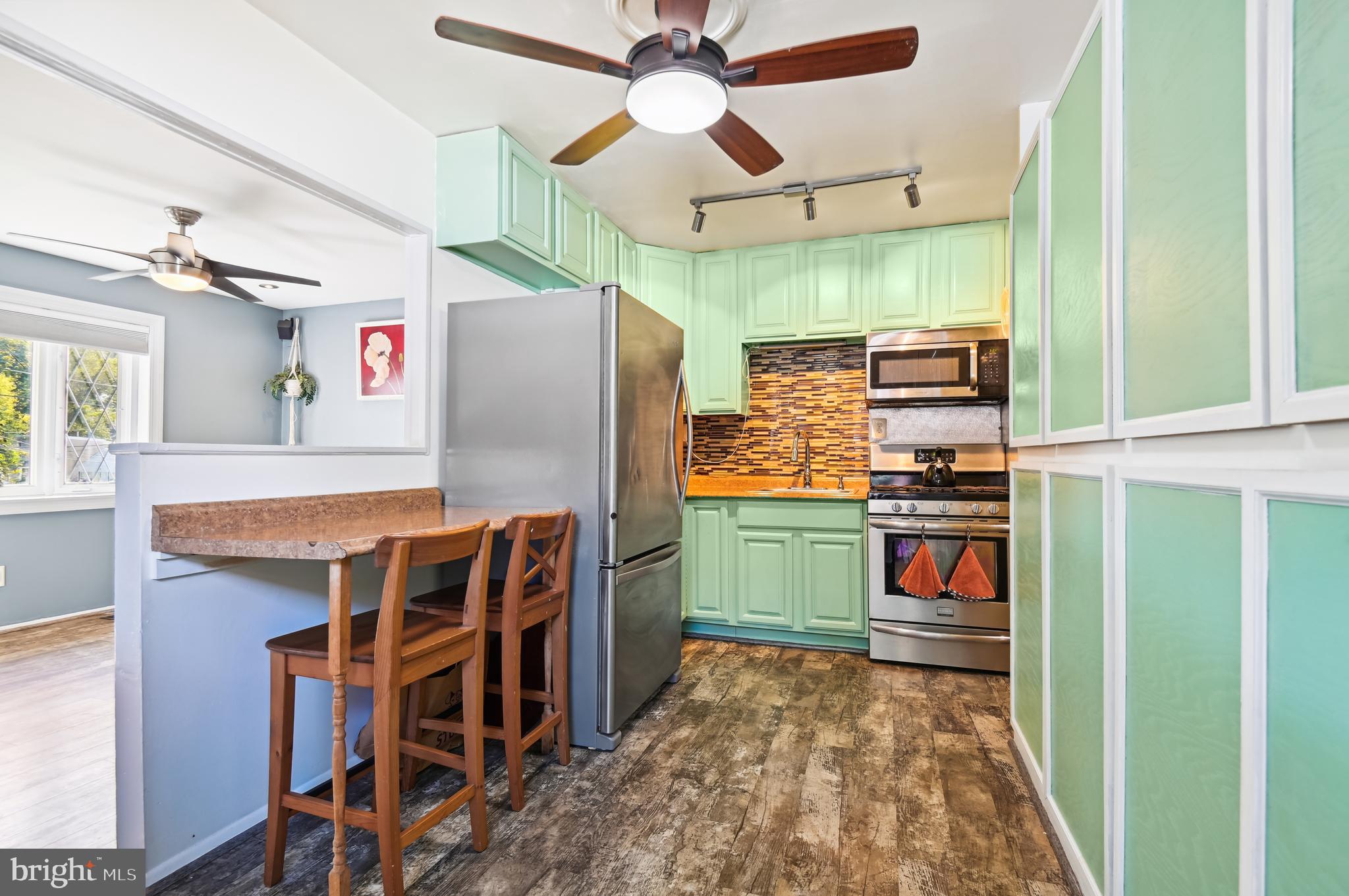 LANDSDOWNE - Residential