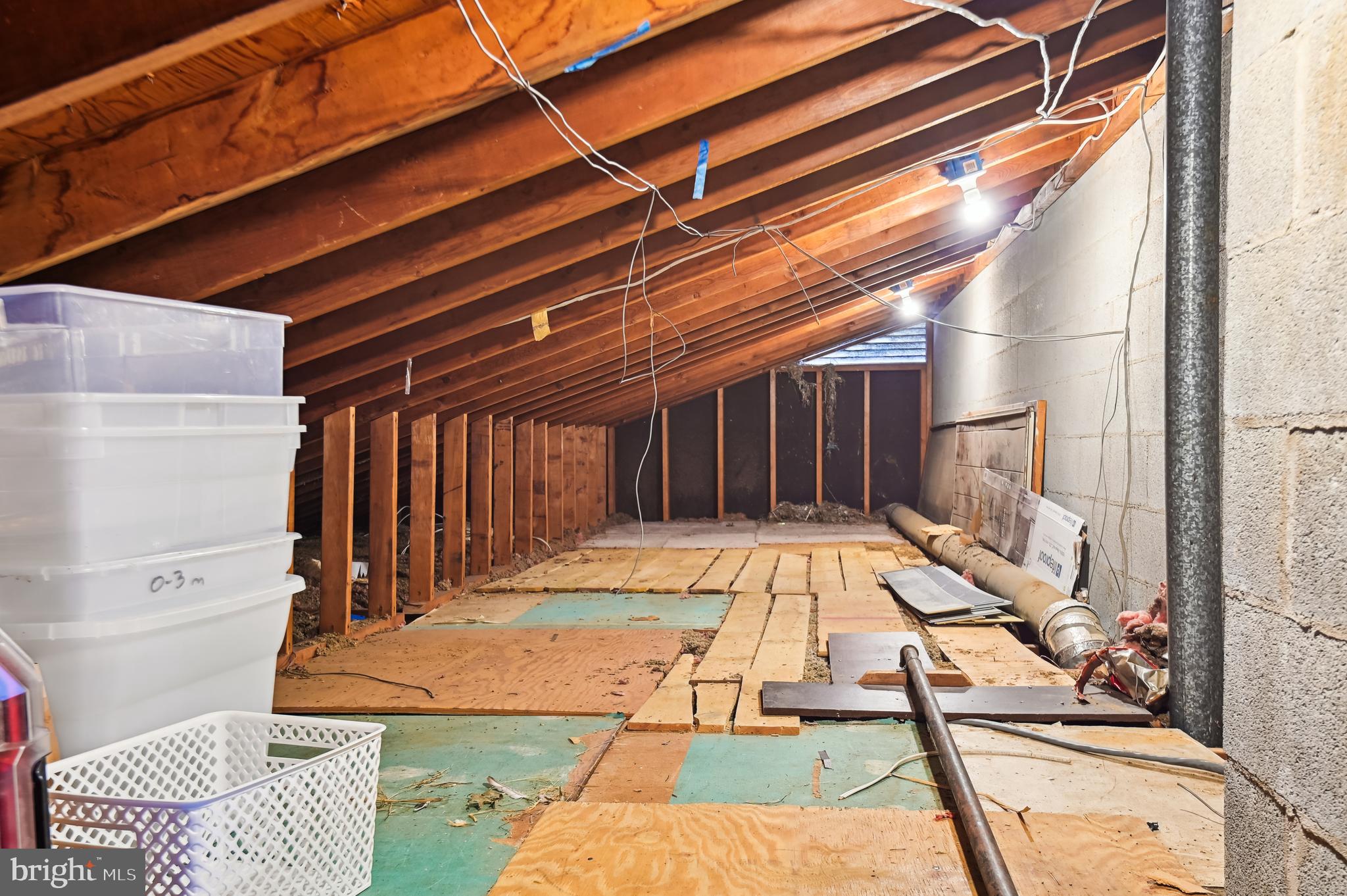 LANDSDOWNE - Residential