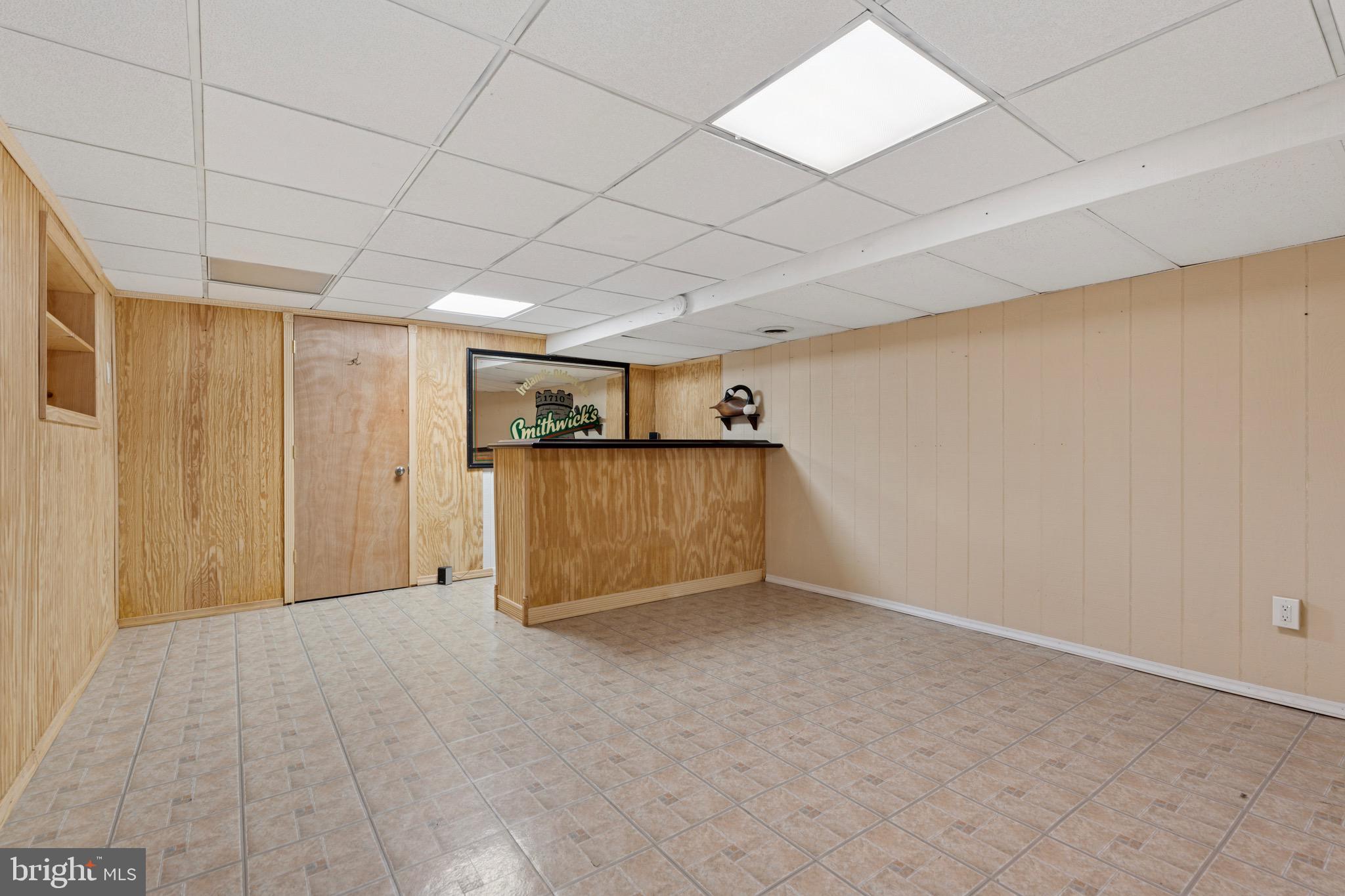 SANATOGA VIL - Residential Lease