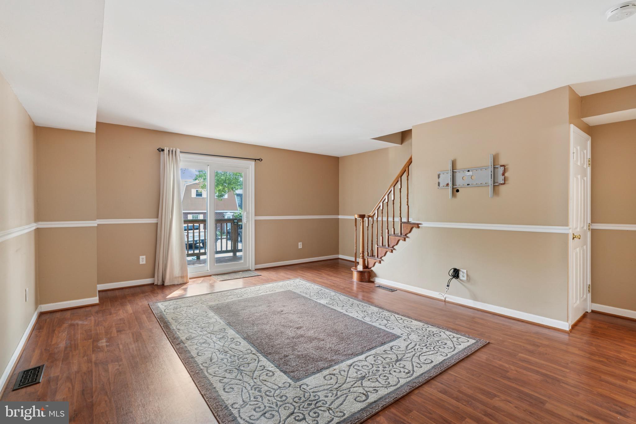 SANATOGA VIL - Residential Lease