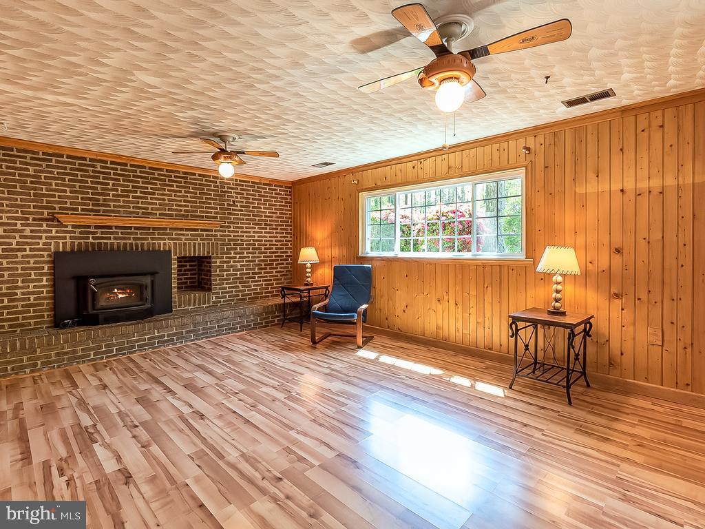 AQUIA HARBOUR - Residential