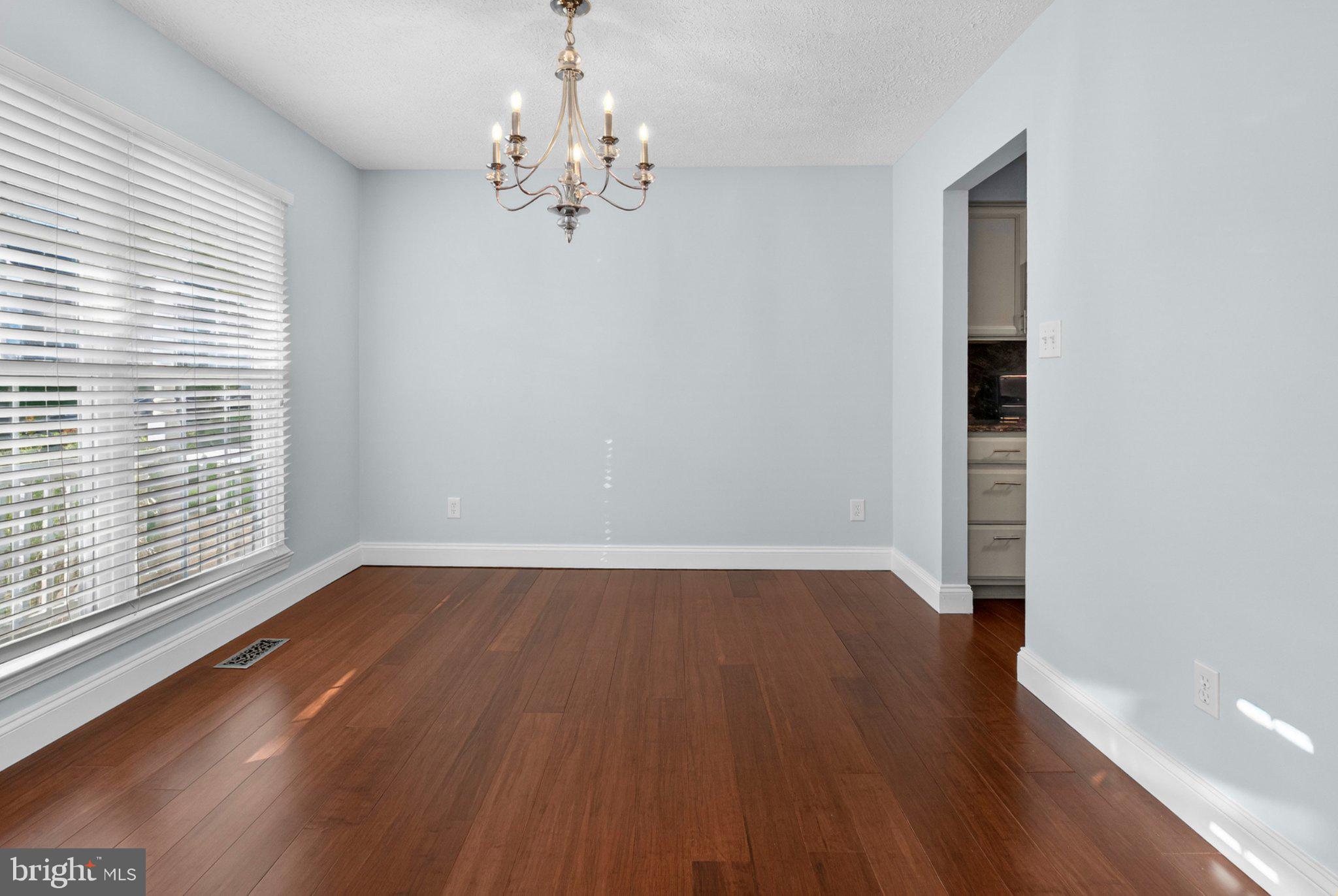 WOODLAND RUN - Residential