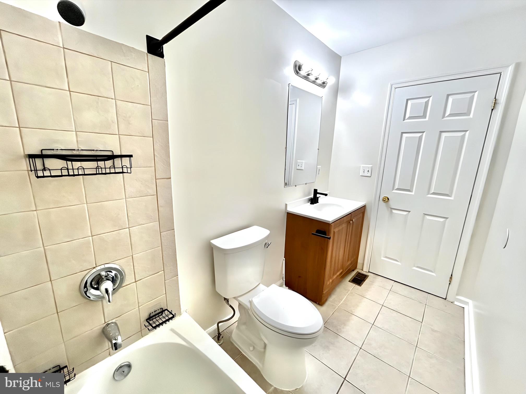 CARROLLTON RIDGE - Residential Lease