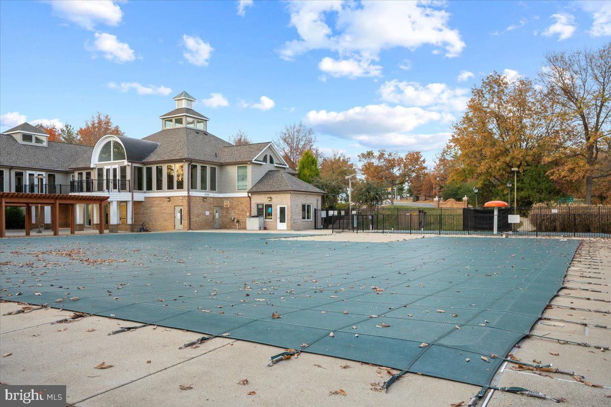 KINGSTOWNE - Residential