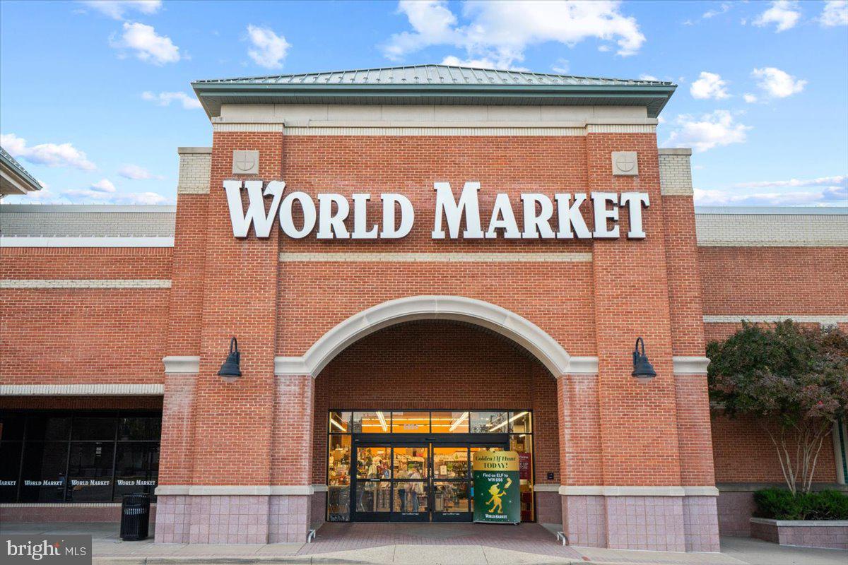 KINGSTOWNE - Residential