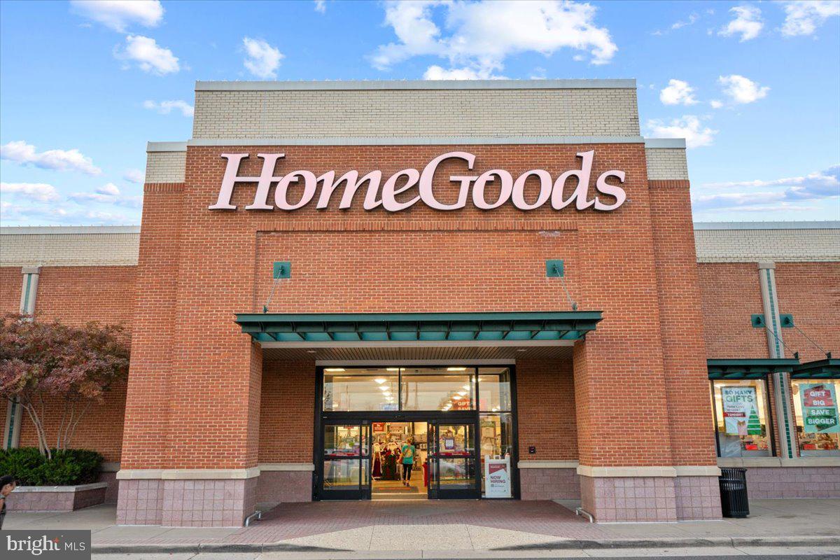 KINGSTOWNE - Residential