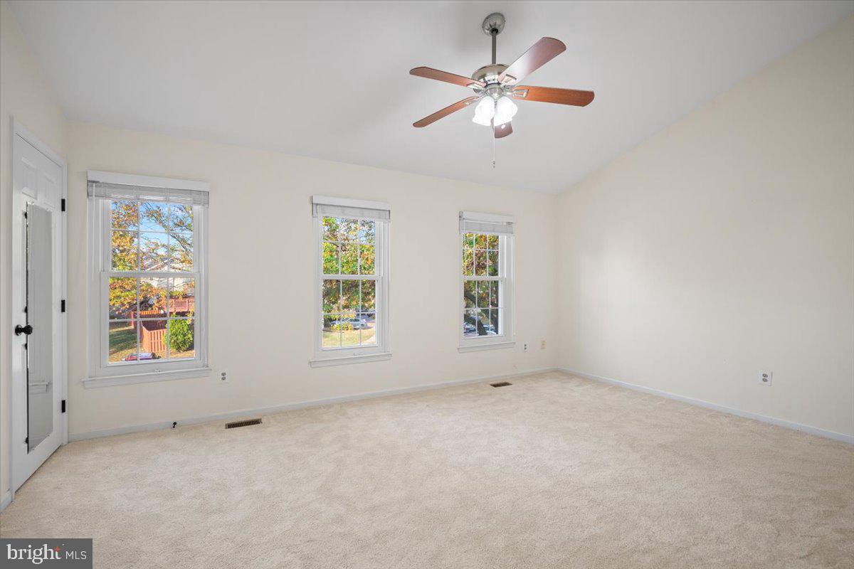 KINGSTOWNE - Residential