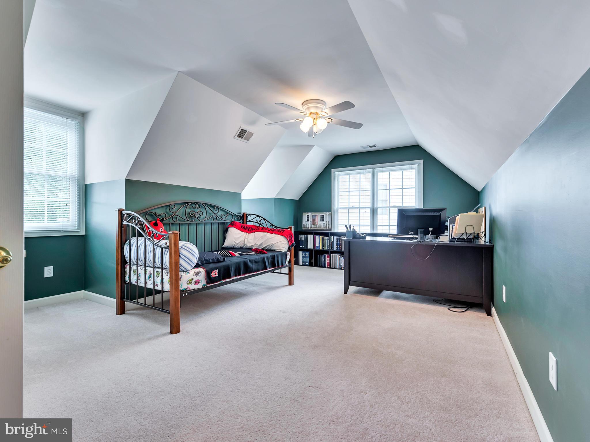 VILLAGES OF URBANA - Residential