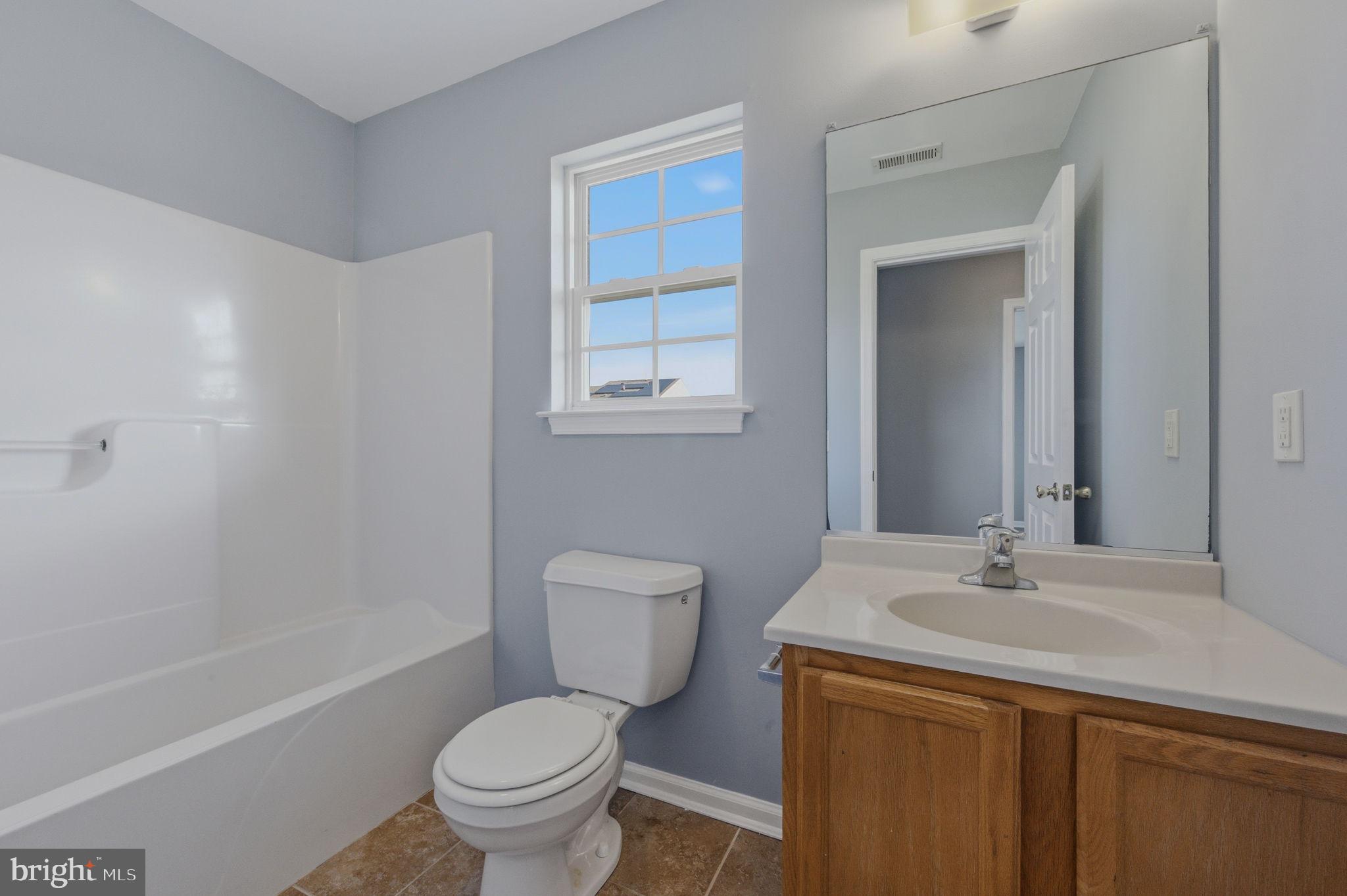 CEDAR COMMONS - Residential