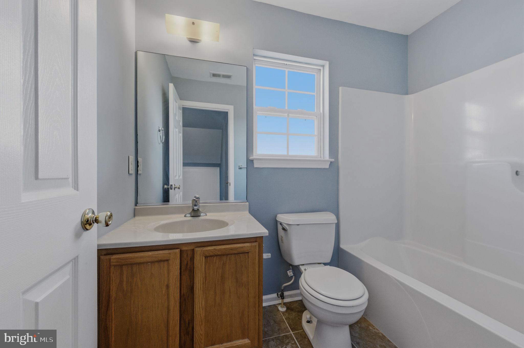 CEDAR COMMONS - Residential