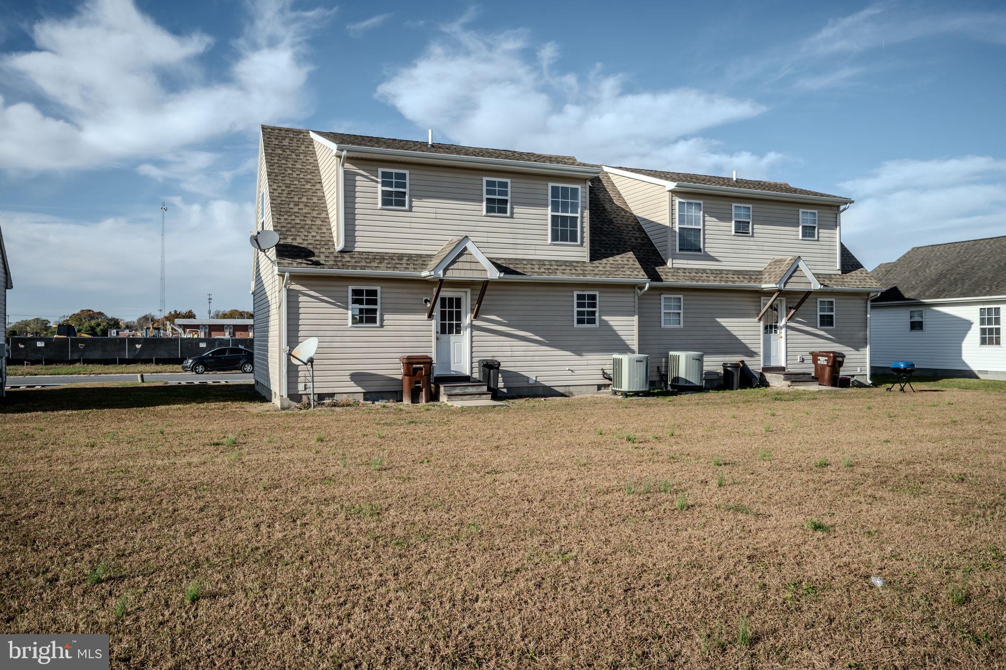 CEDAR COMMONS - Residential