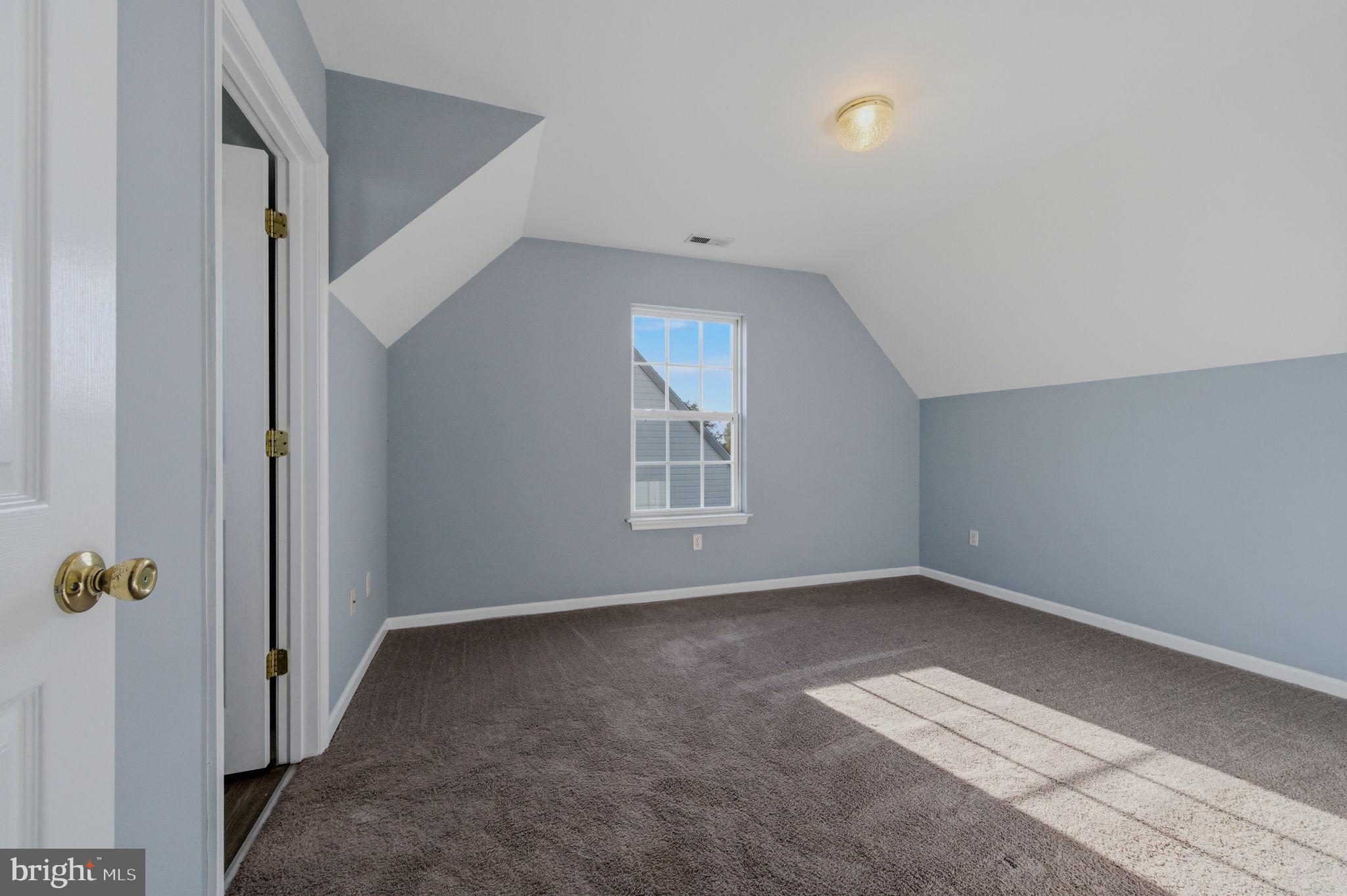 CEDAR COMMONS - Residential