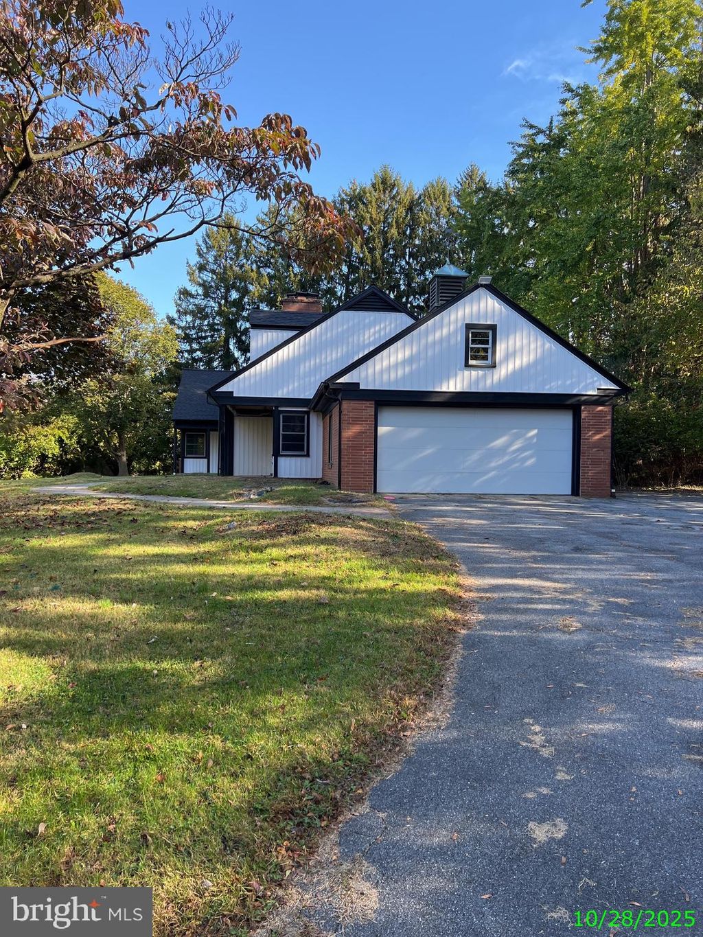 Photo of 202 Museum Road, SHILLINGTON, PA 19607 (MLS # PABK2065692)