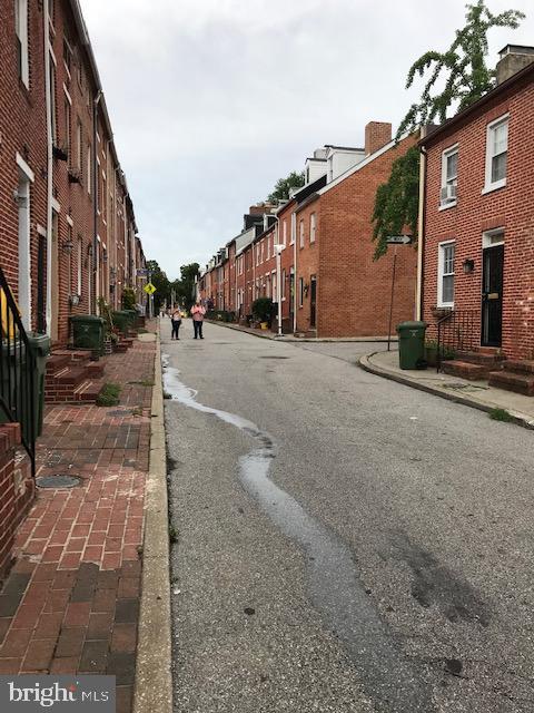 935 S CHARLES STREET C