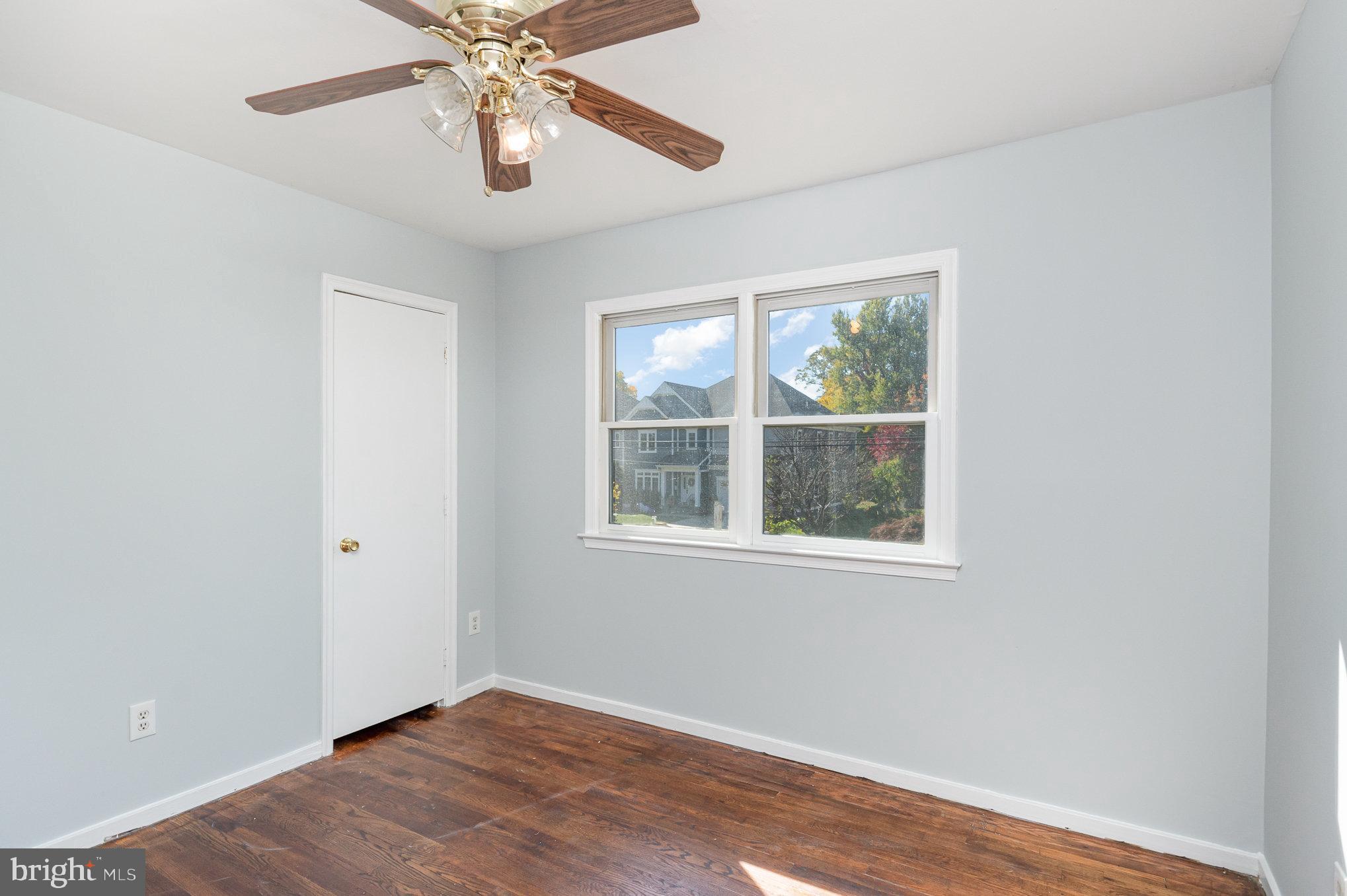 PIMMIT HILLS - Residential